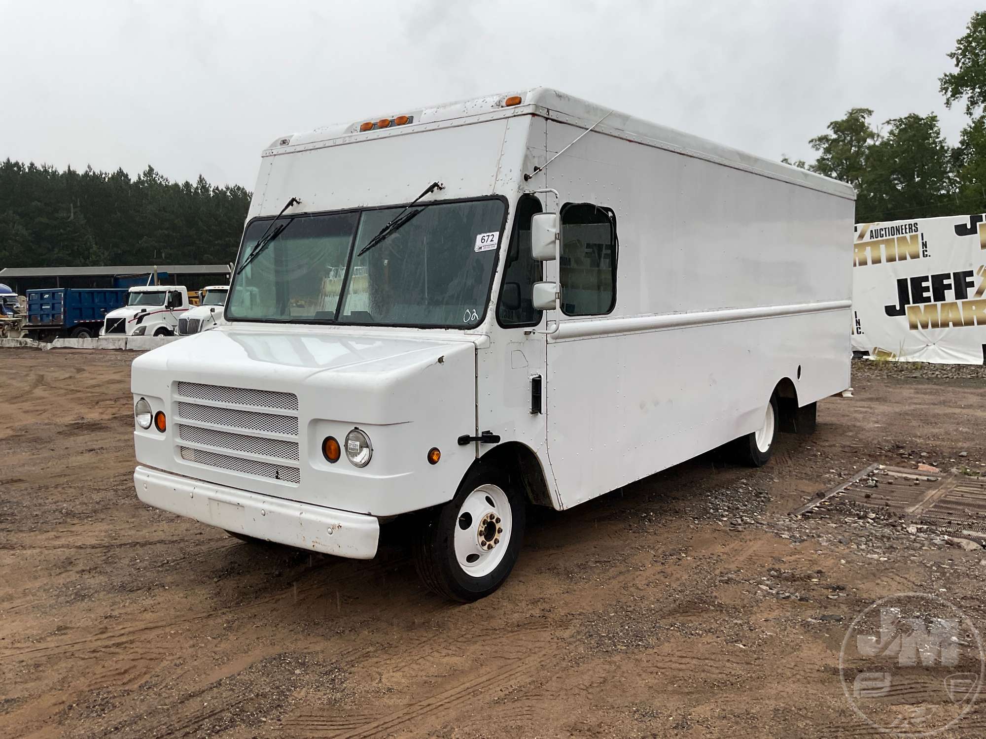 2002 workhorse store p42 step van