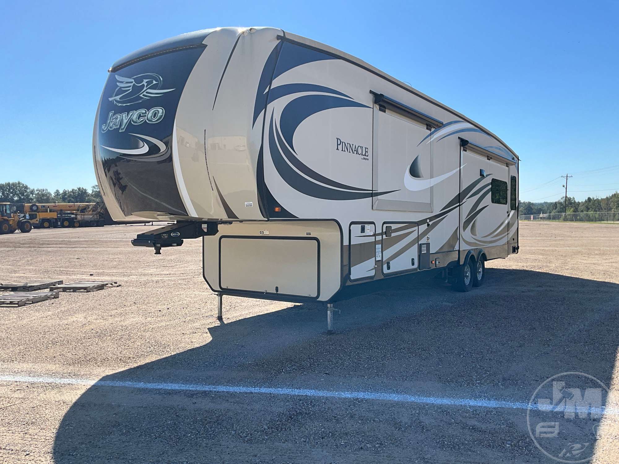 2016 Jayco PINNACLE 36FBTS