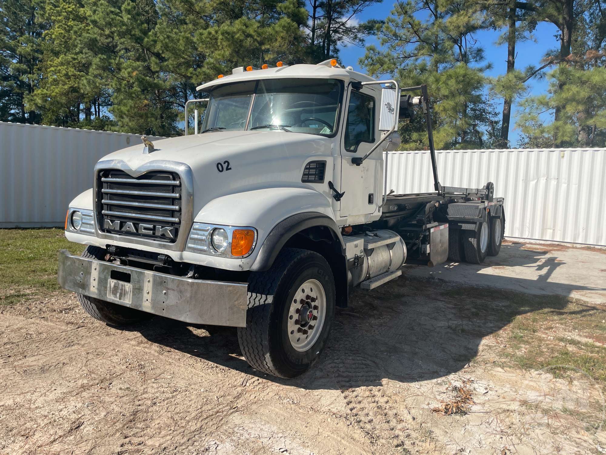 2003 Mack CV713 GRANITE