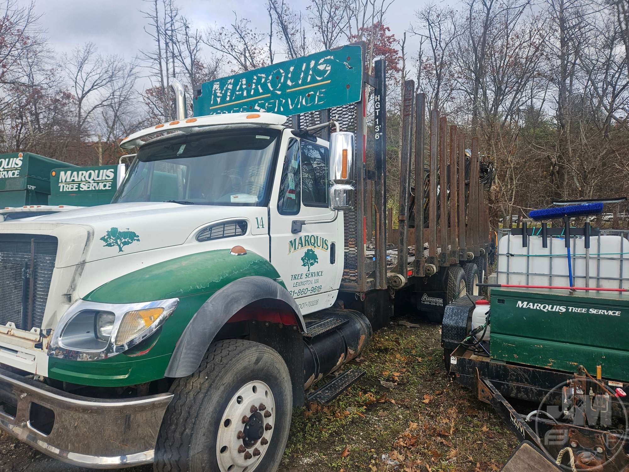 2004 International 7600