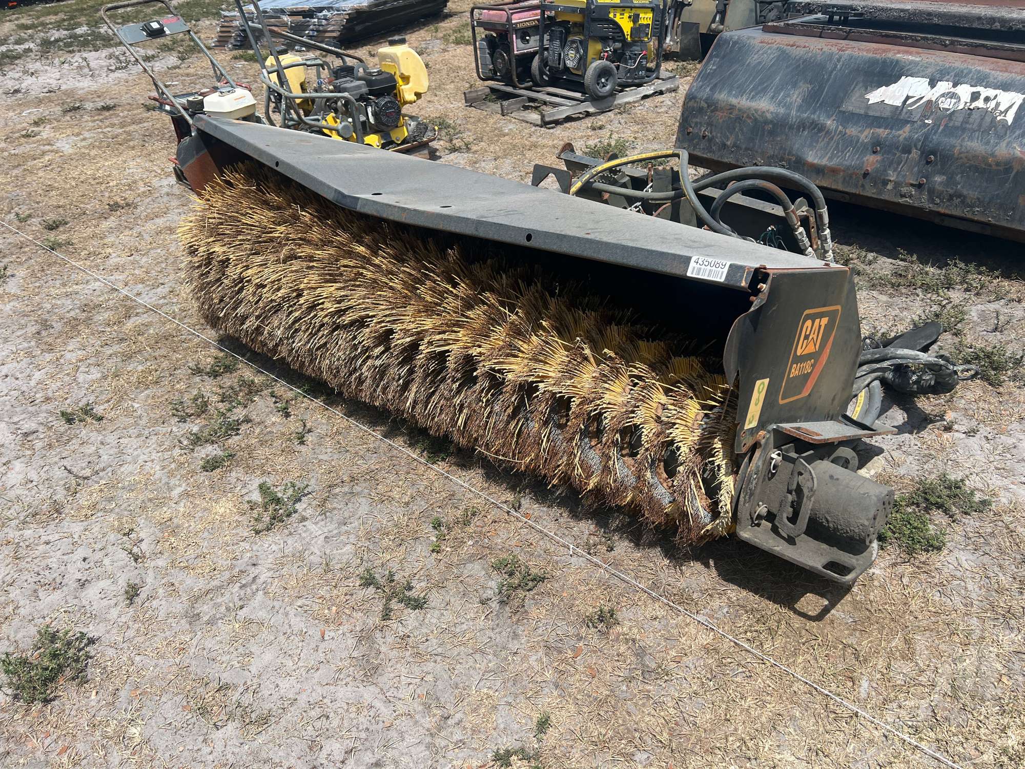 Photo of a  Caterpillar BA118C