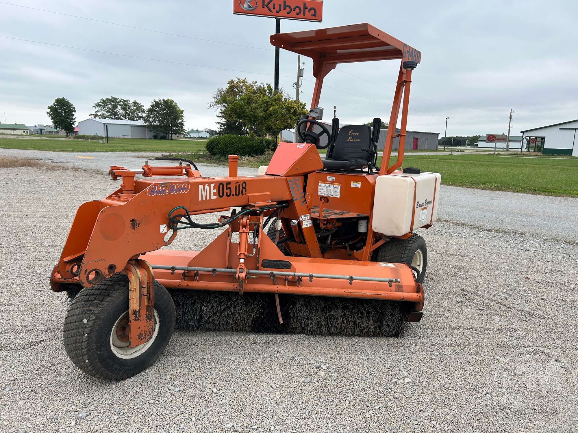 Photo of a  Broce Broom BB250B