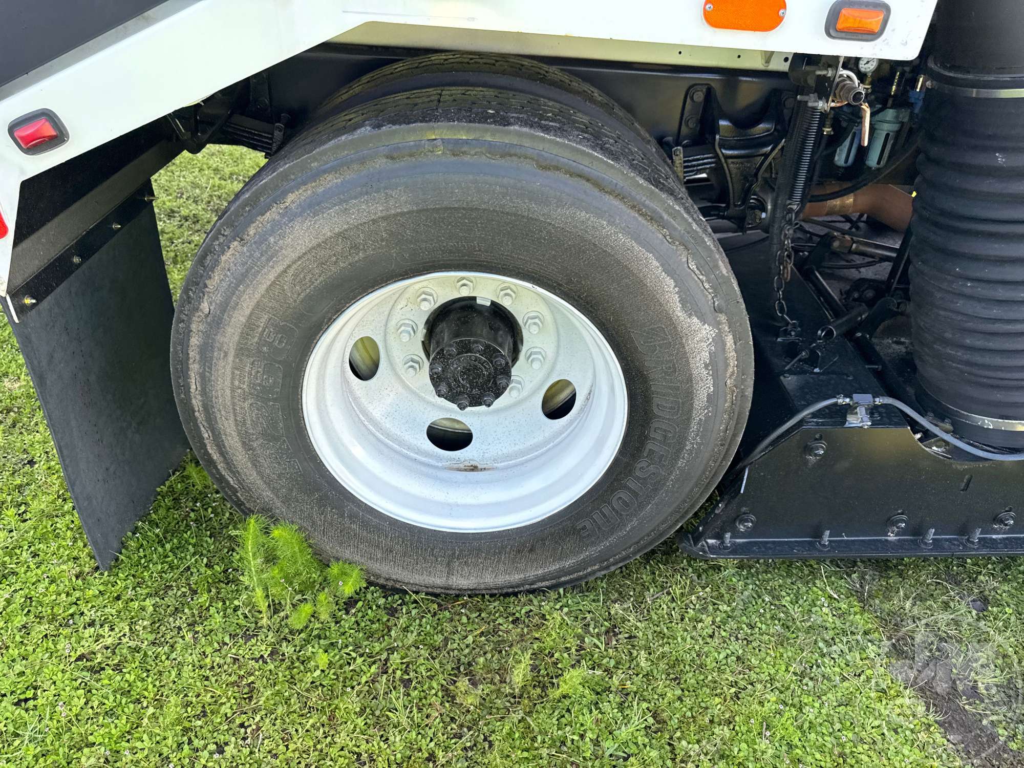 Photo of a 2014 International MA065