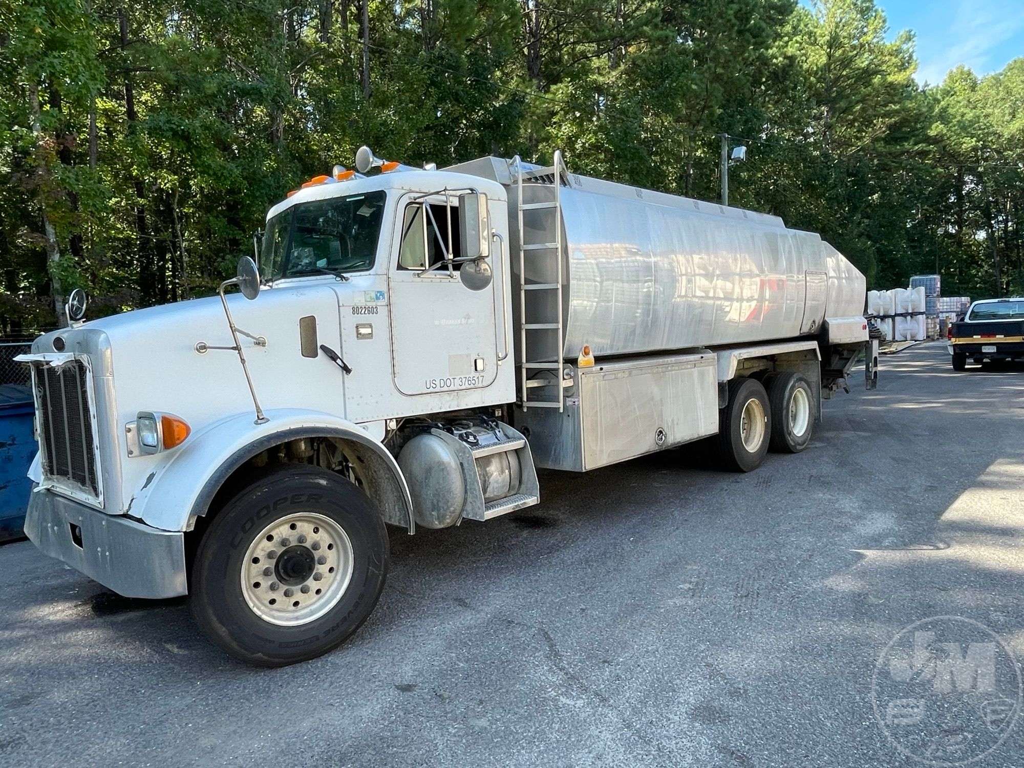 2003 Peterbilt 357