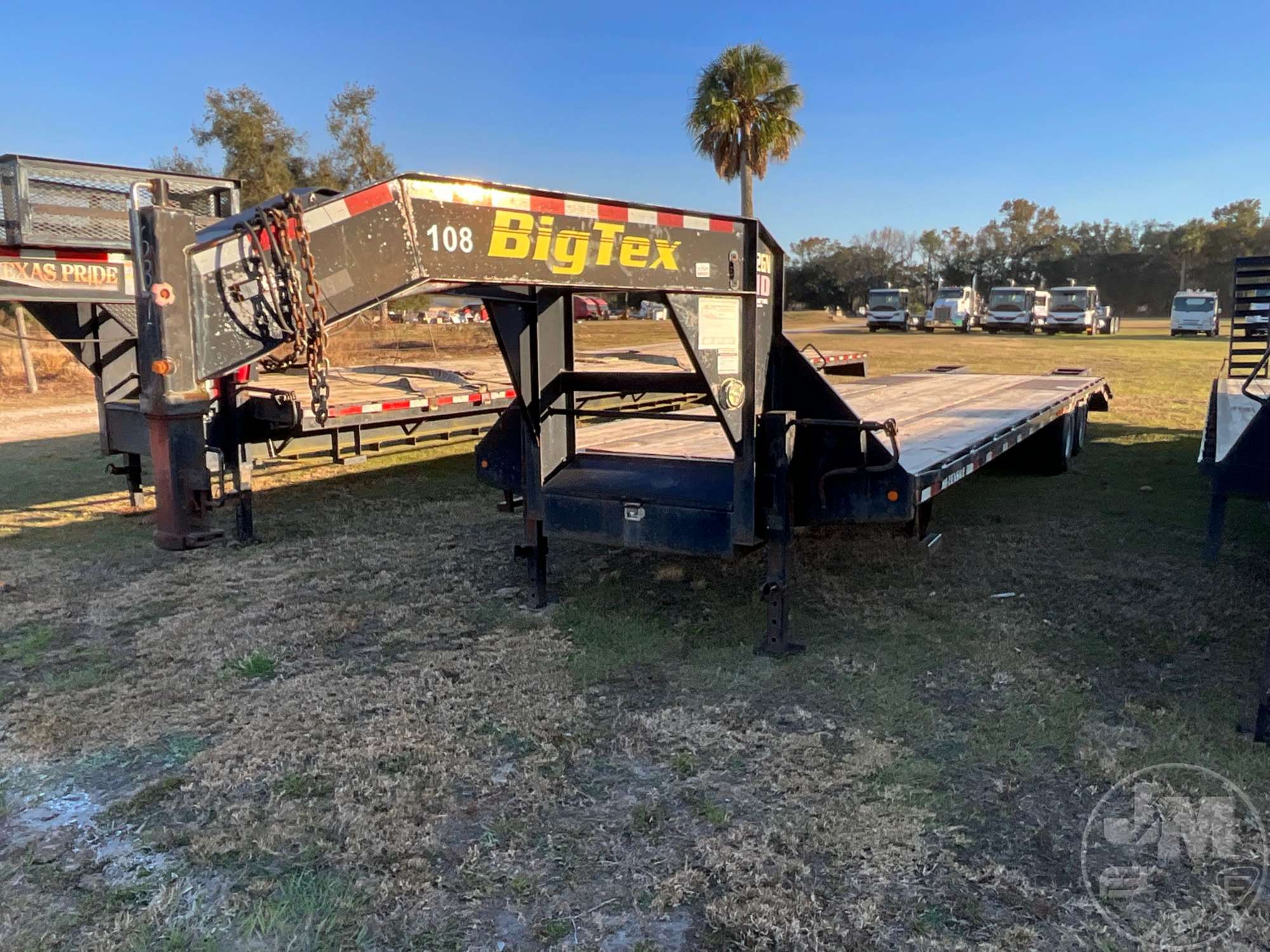 Photo of a 2015 Big Tex 22GN 30BK