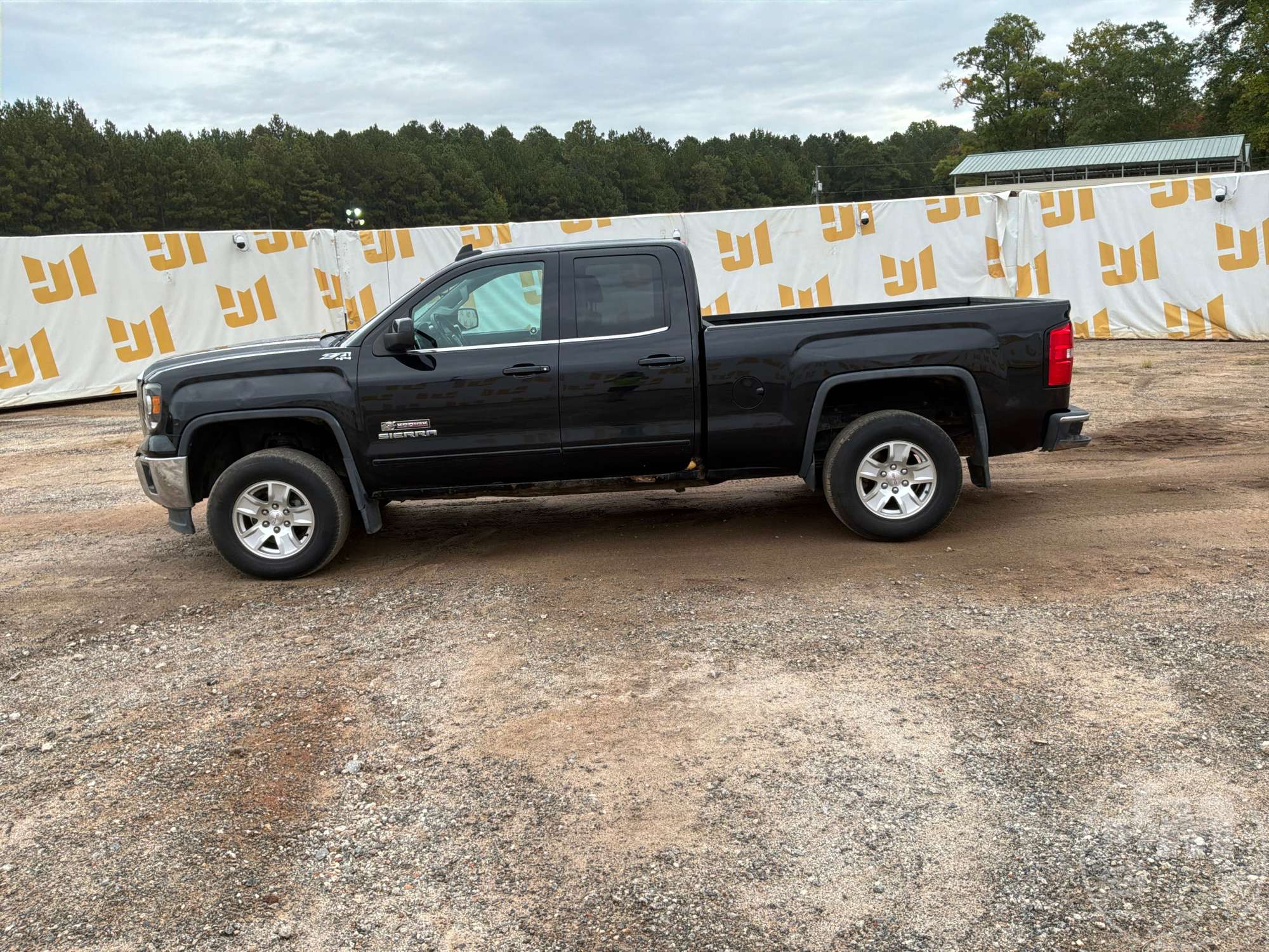 2015 GMC SIERRA 1500 SLE
