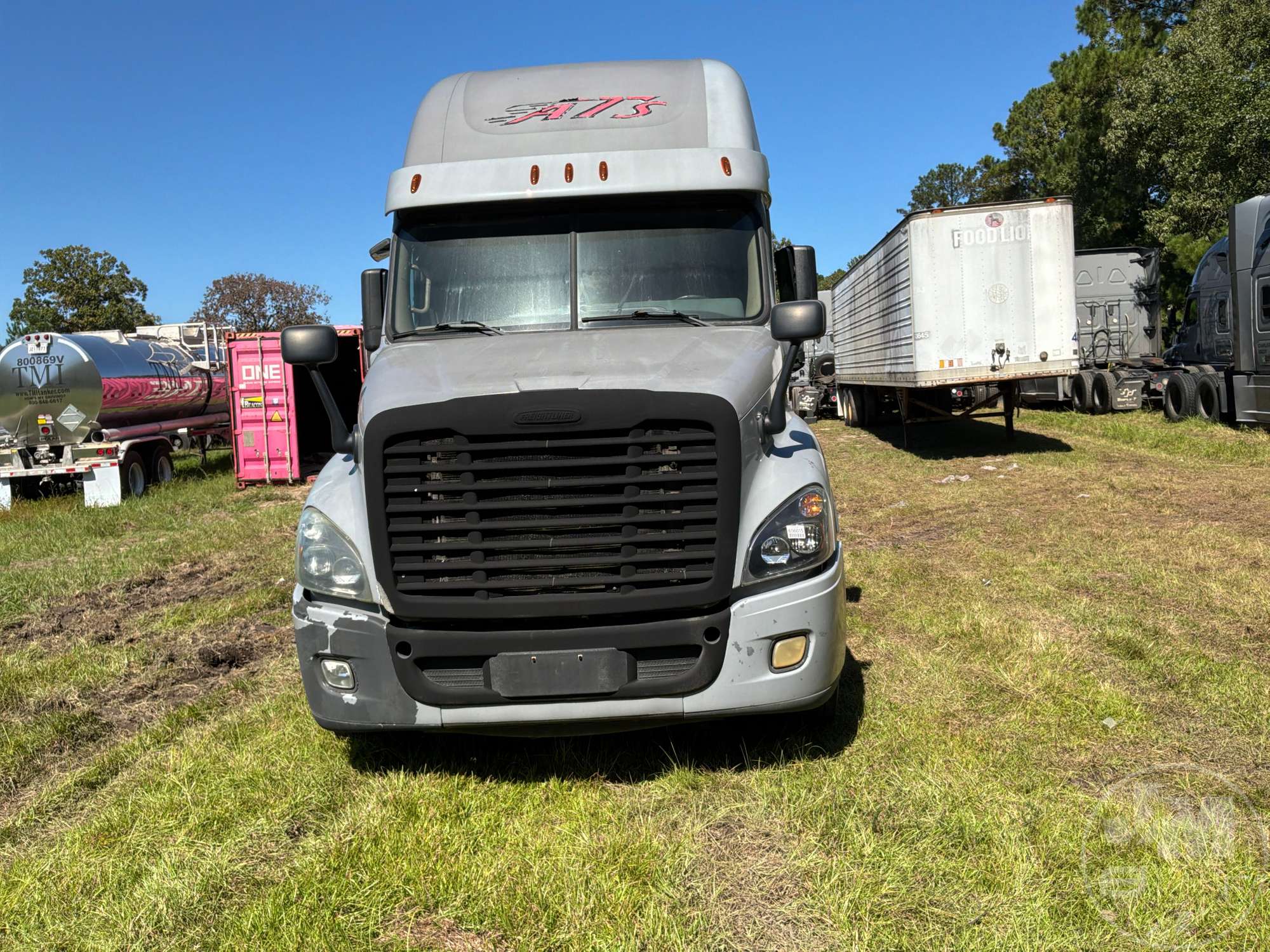 2015 Freightliner CASCADIA