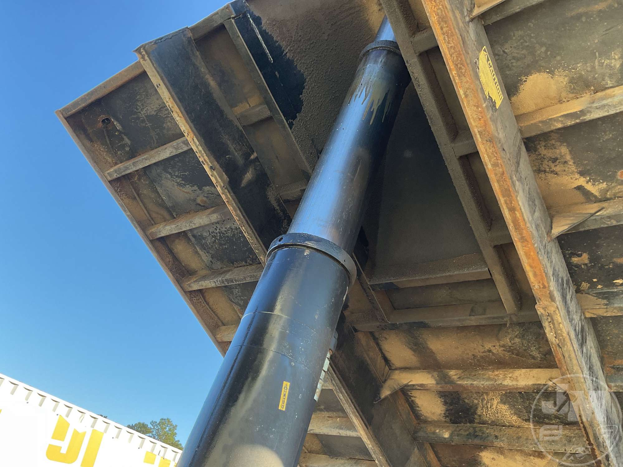 2007 Mack CTP GRANITE