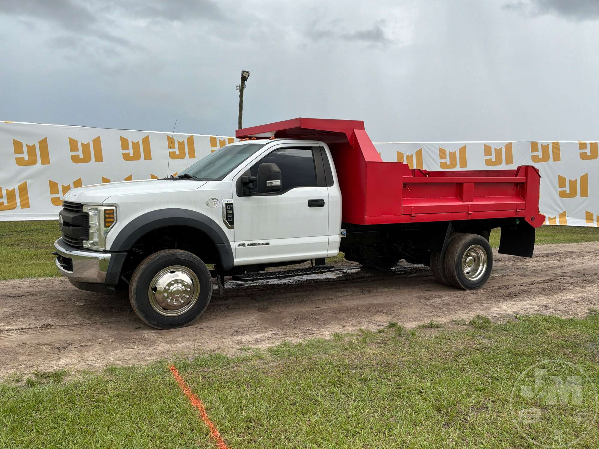 Photo of 2018 Ford F-550
