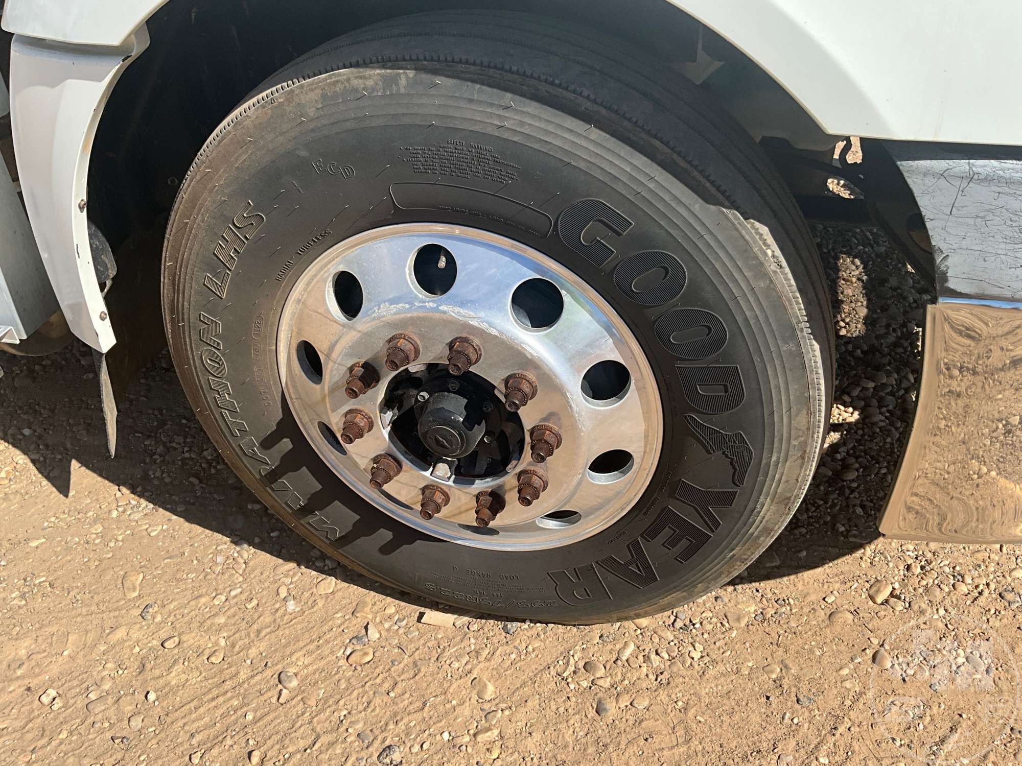 2017 International PROSTAR+ 122 6X4