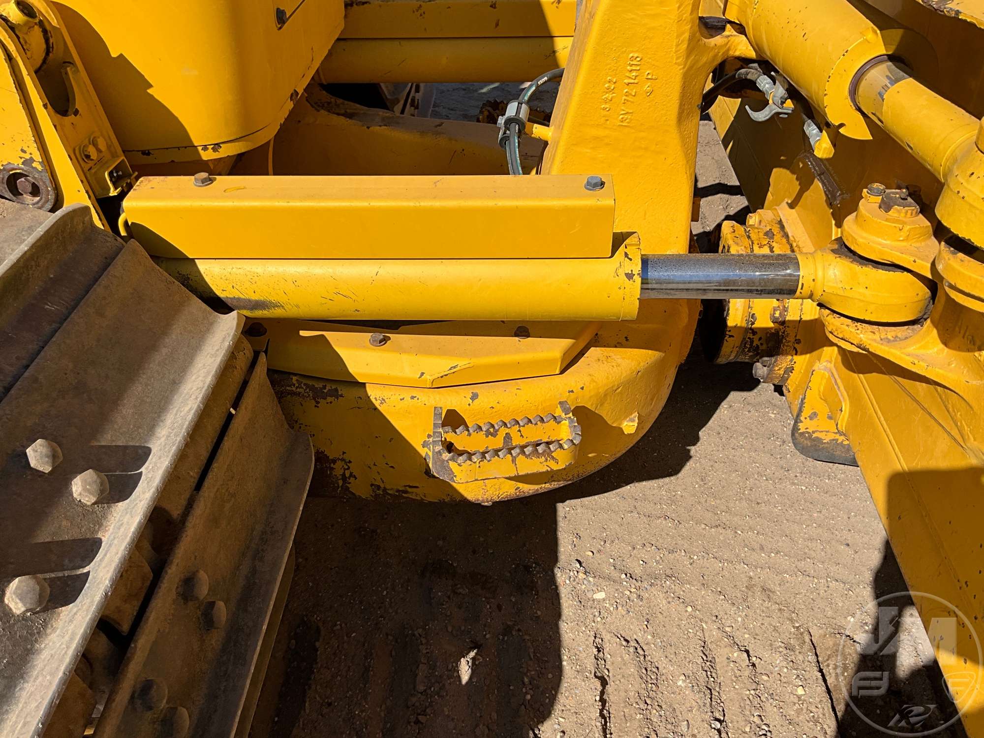 2022 Komatsu D61PX-24