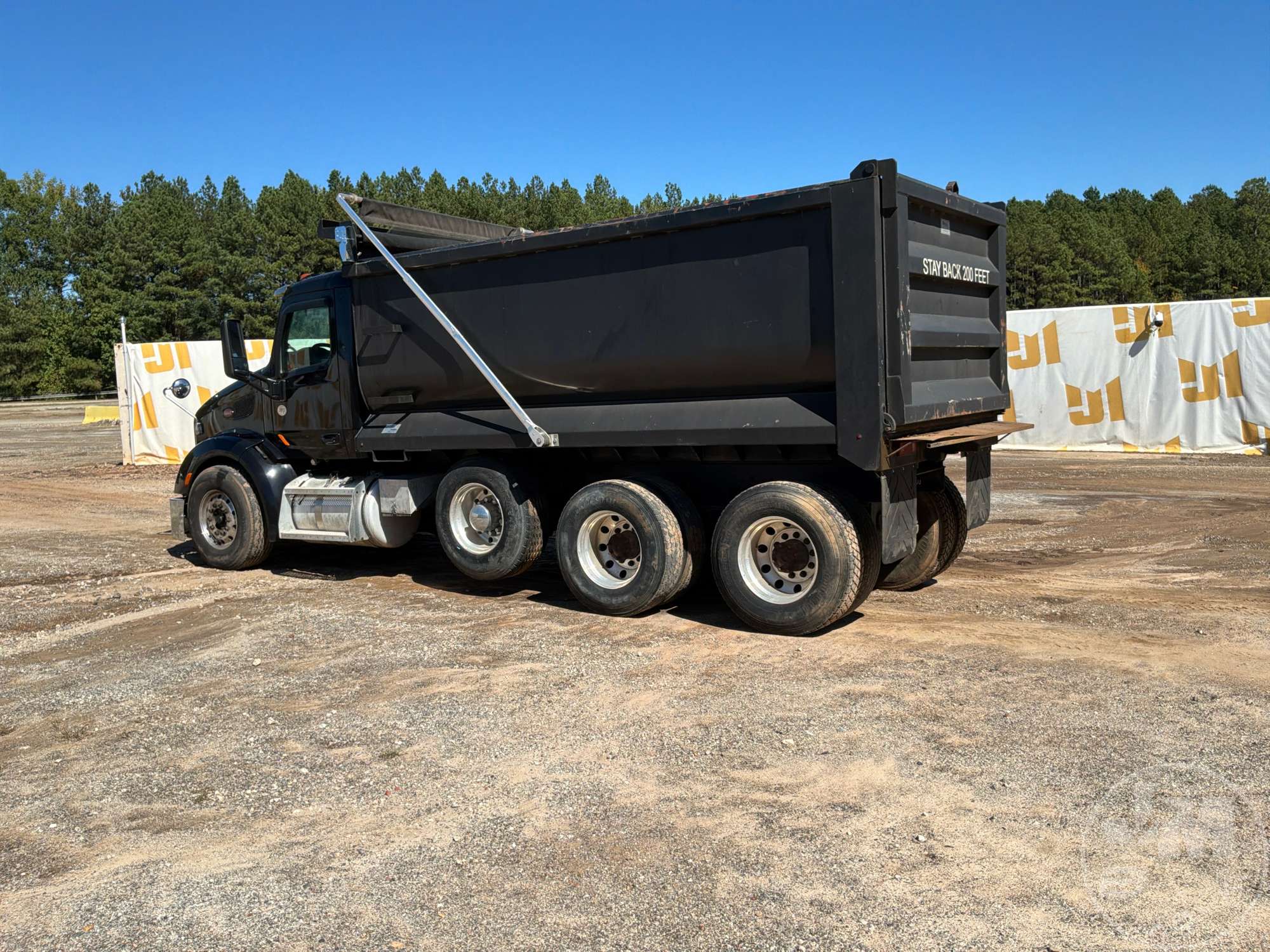 2015 Peterbilt 579