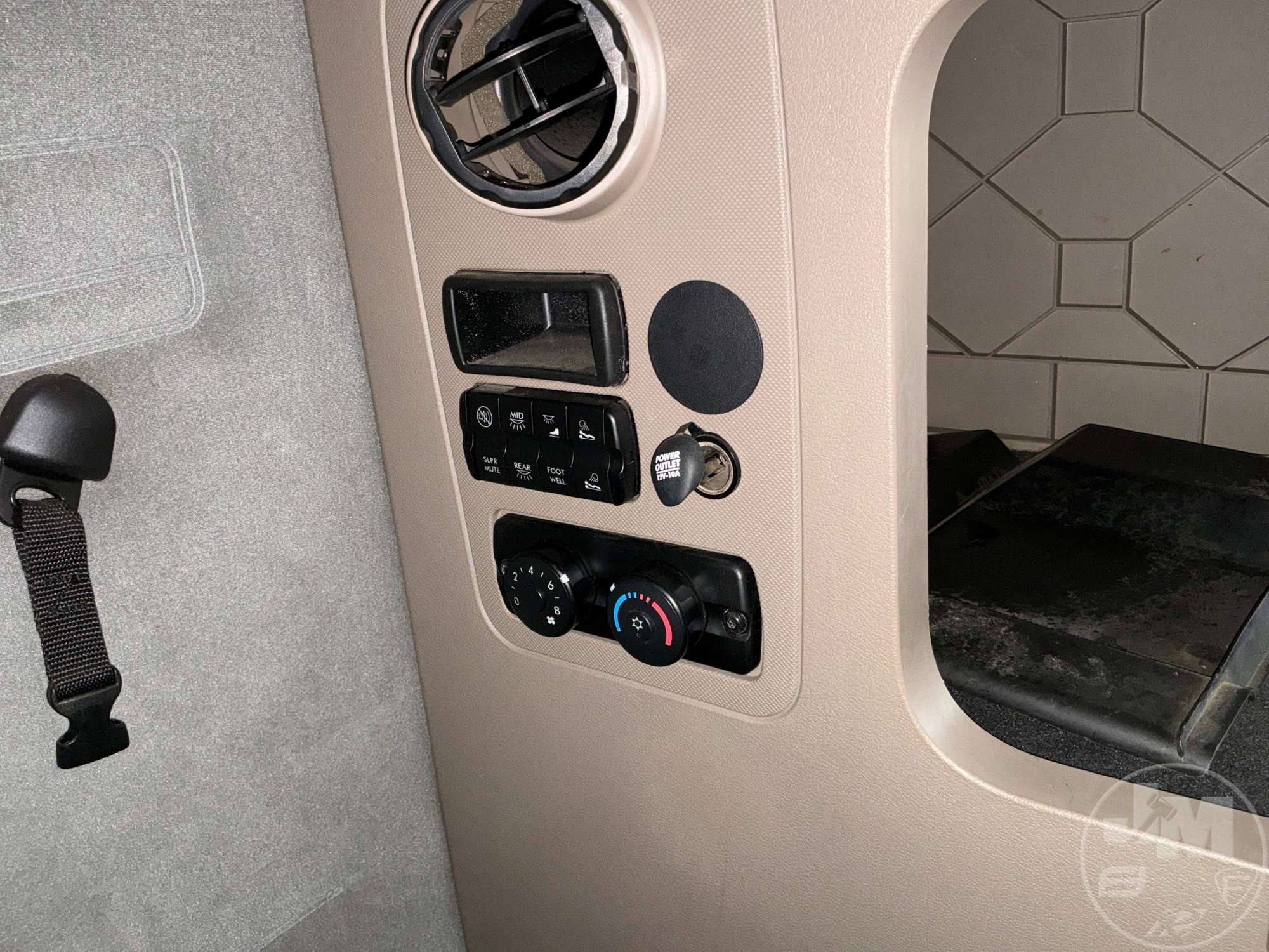 2016 Freightliner CASCADIA