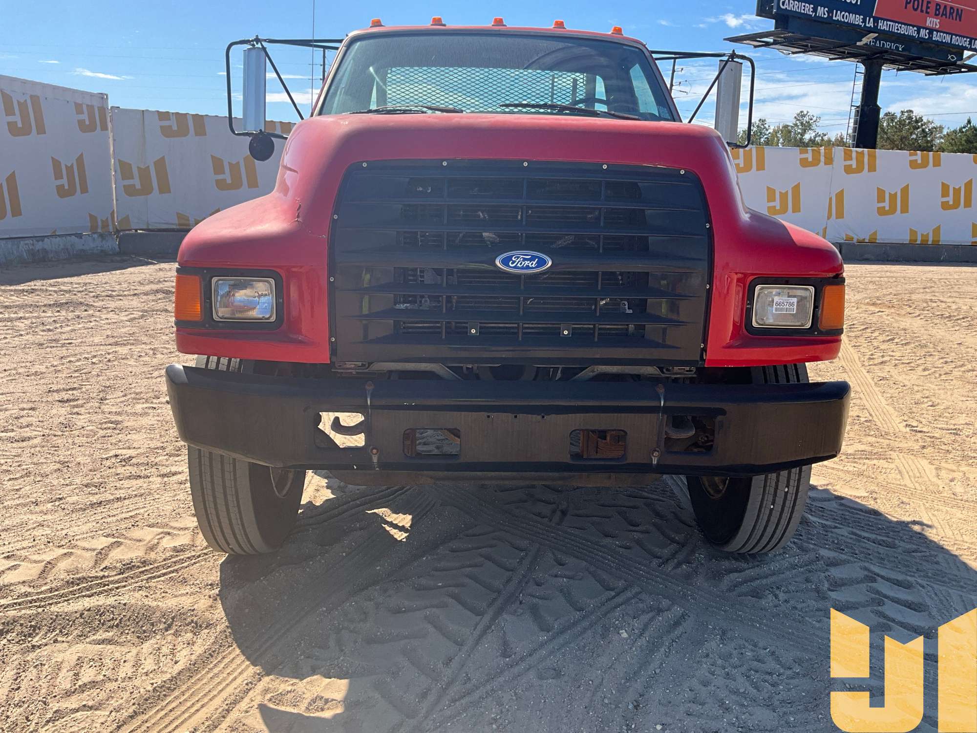 1997 Ford F-800
