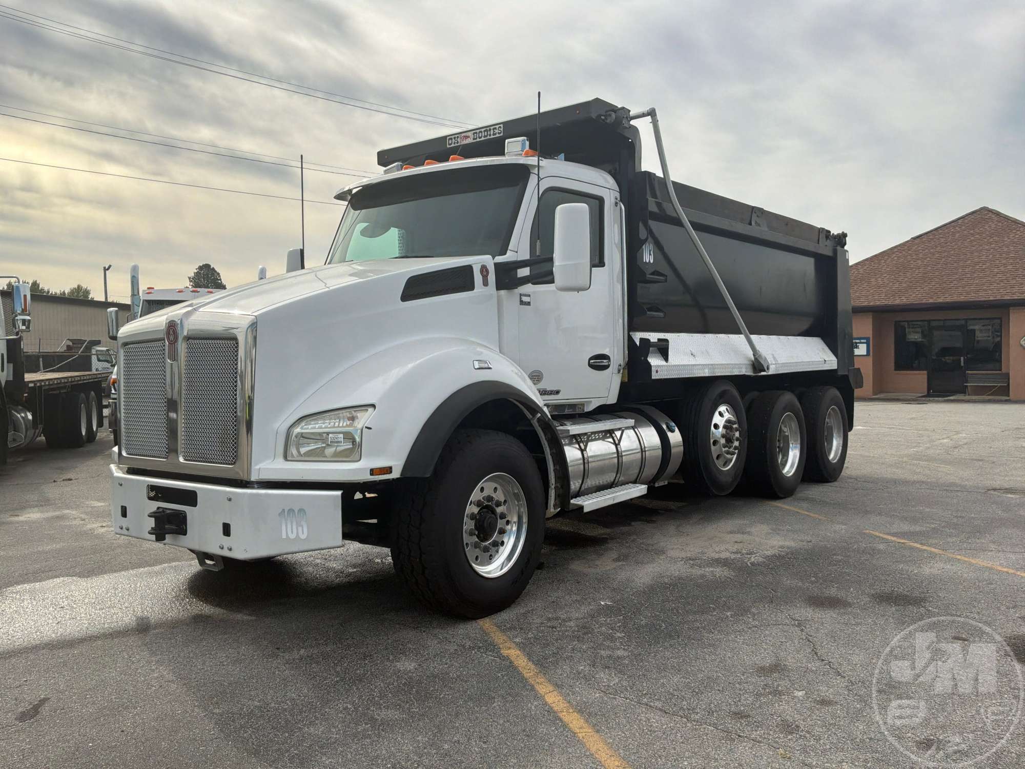 Photo of 2018 Kenworth T880