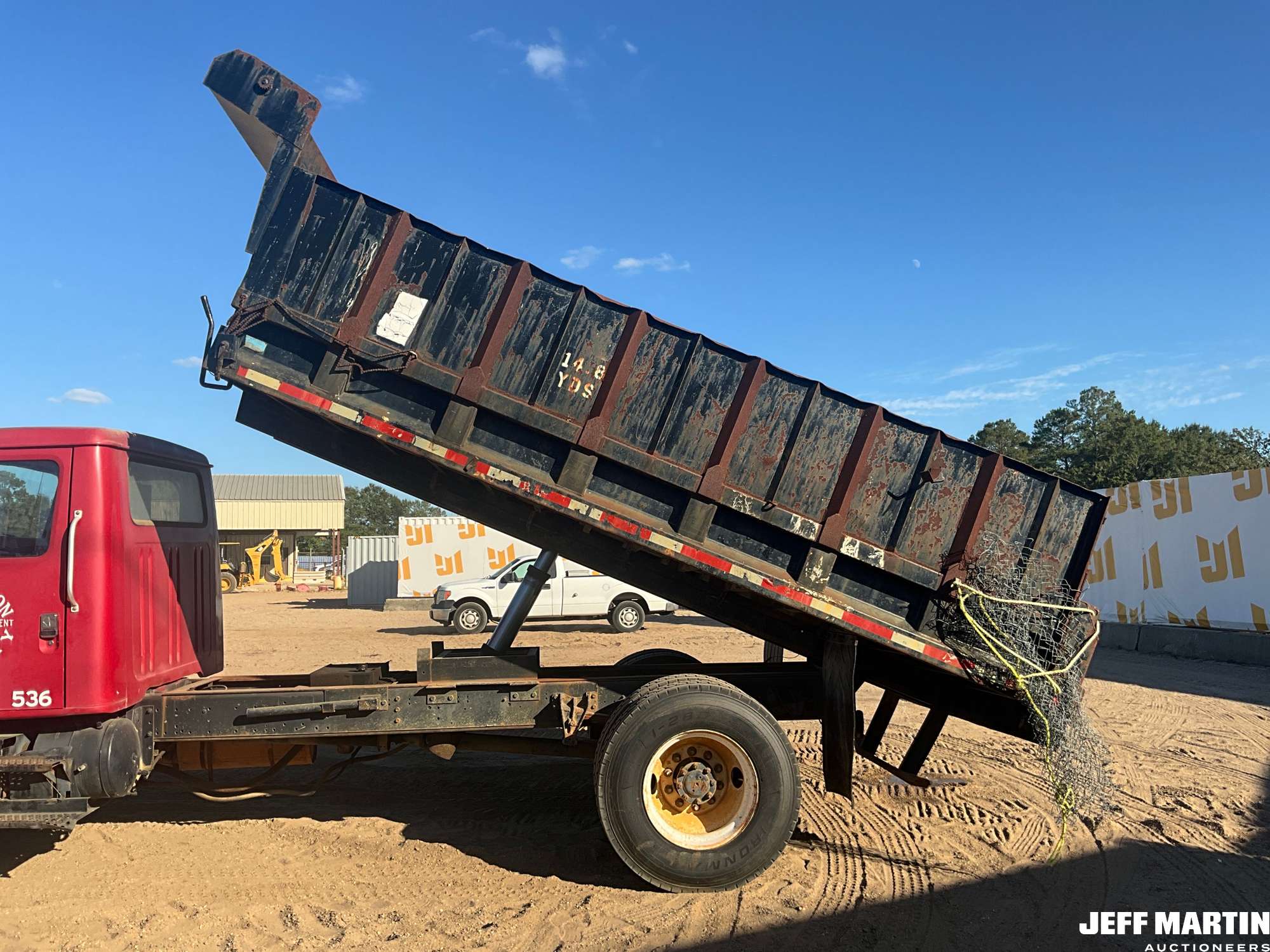 2001 International 4700