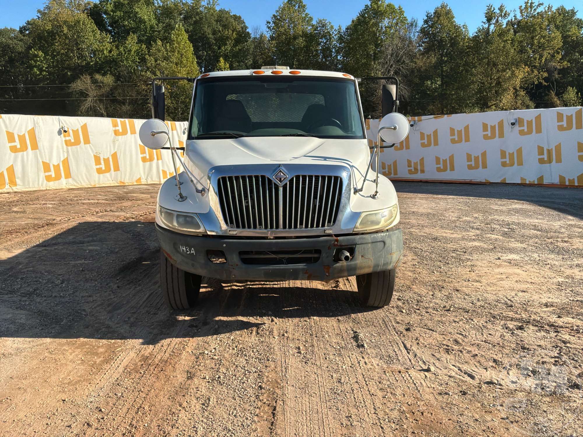 2004 International MA025