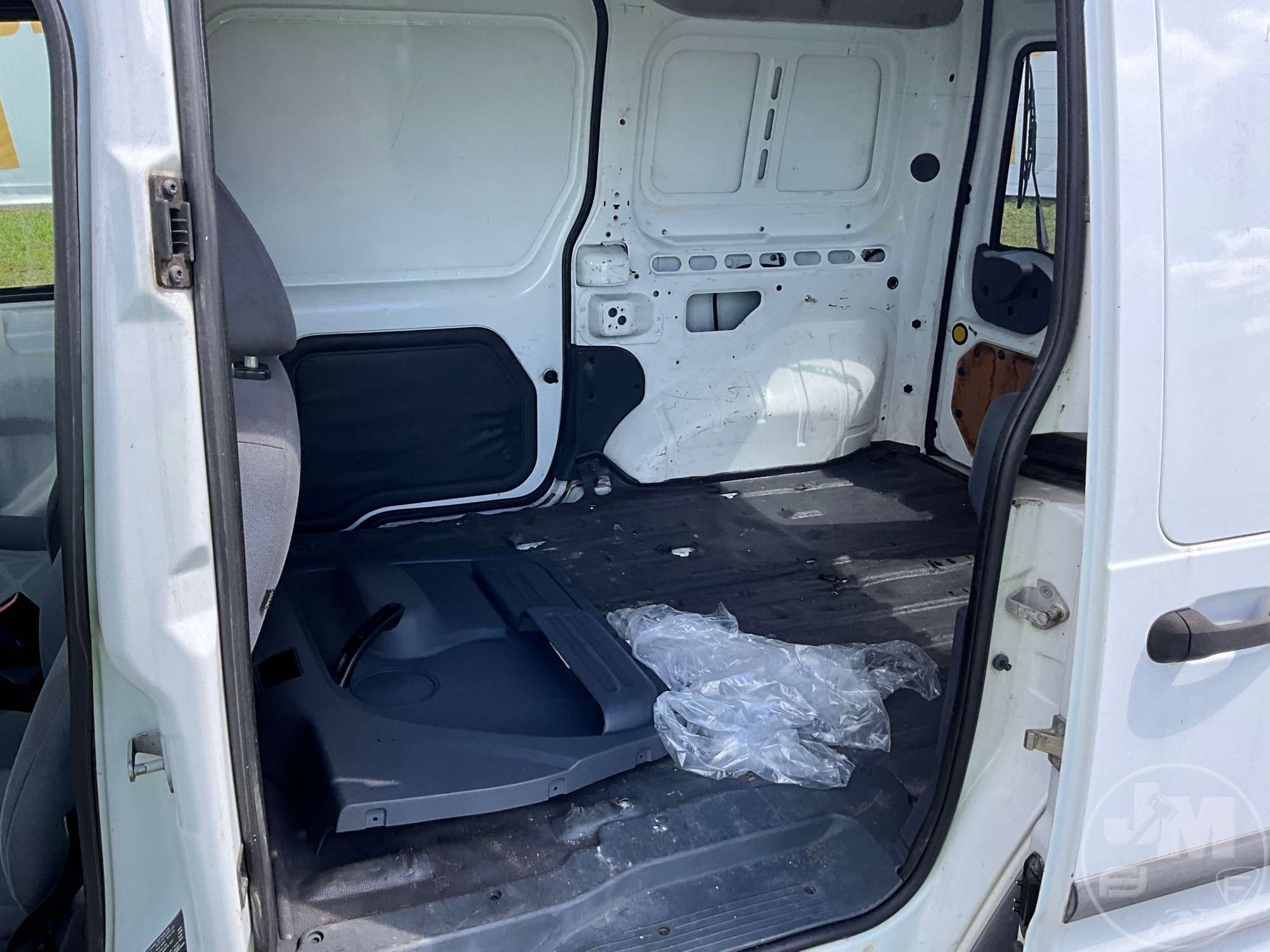 2011 Ford TRANSIT CONNECT XLT