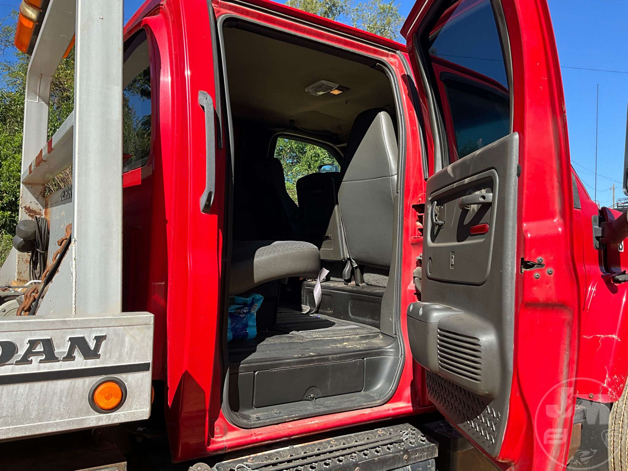 2004 Chevrolet C6500