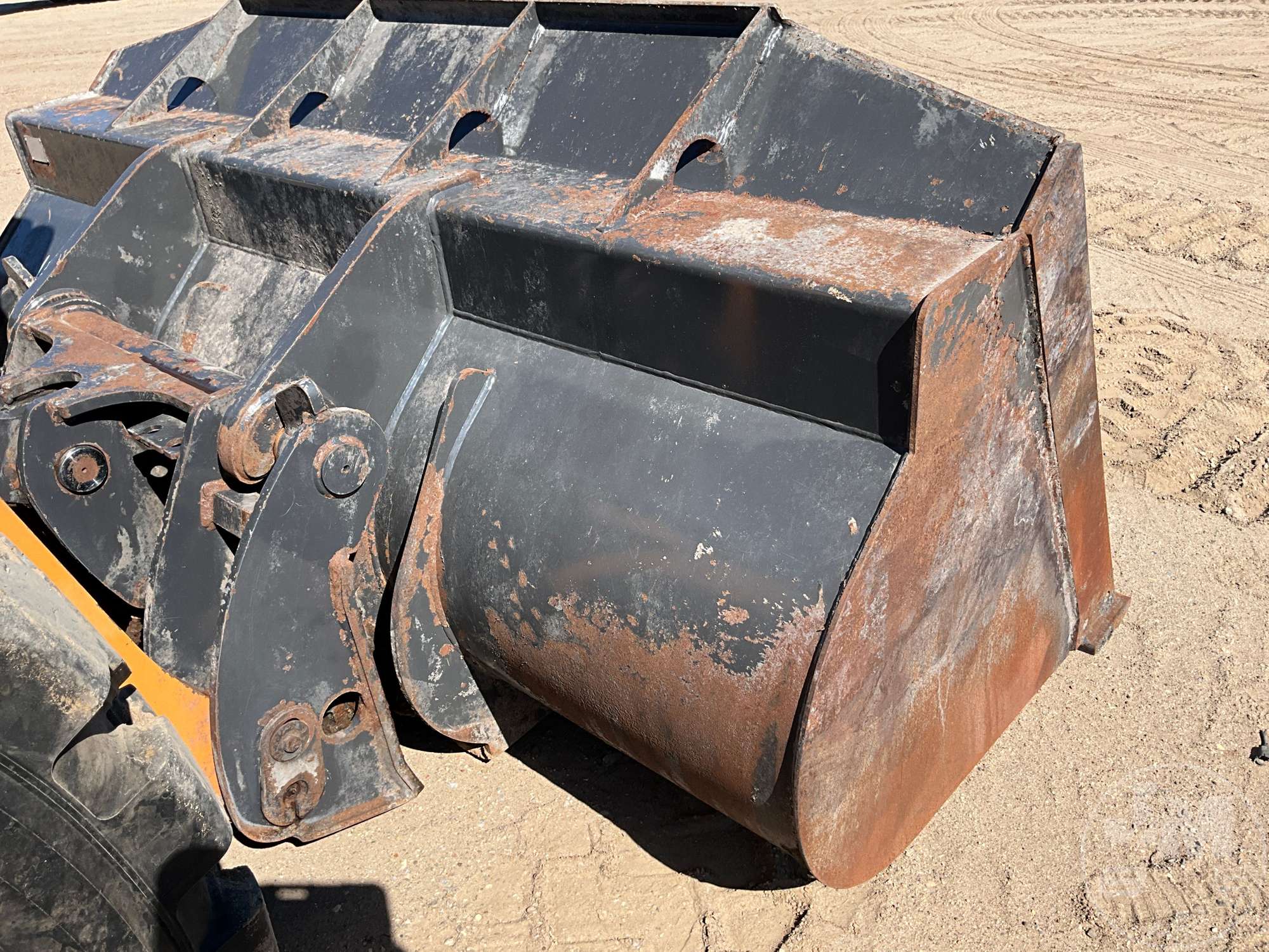 2023 Case 621G