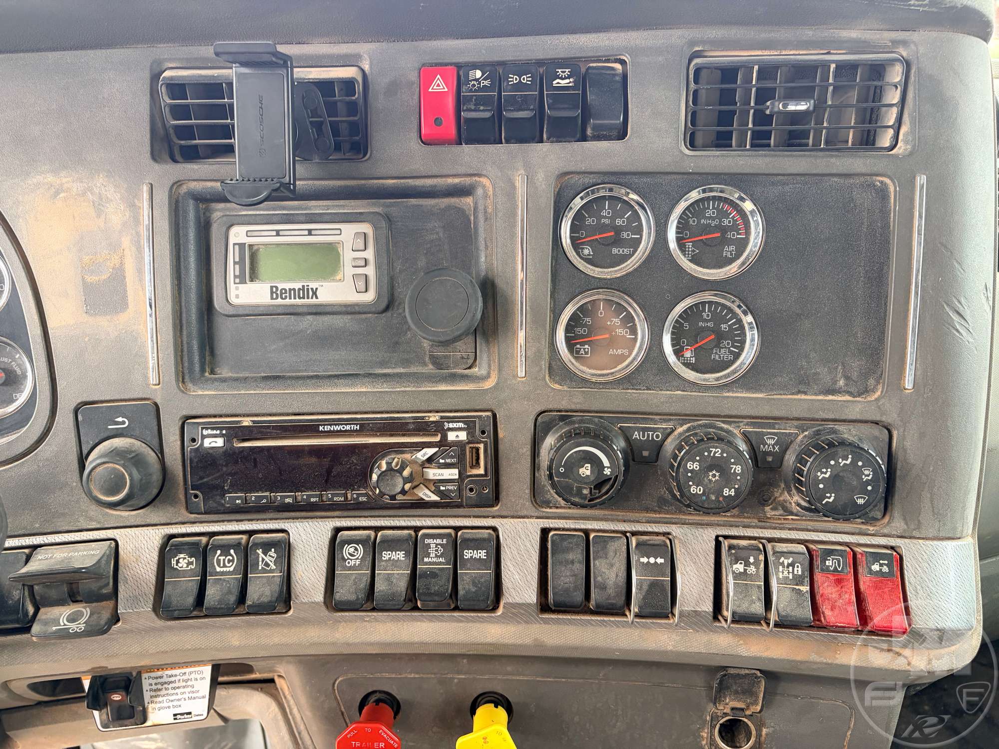 2019 Kenworth T880