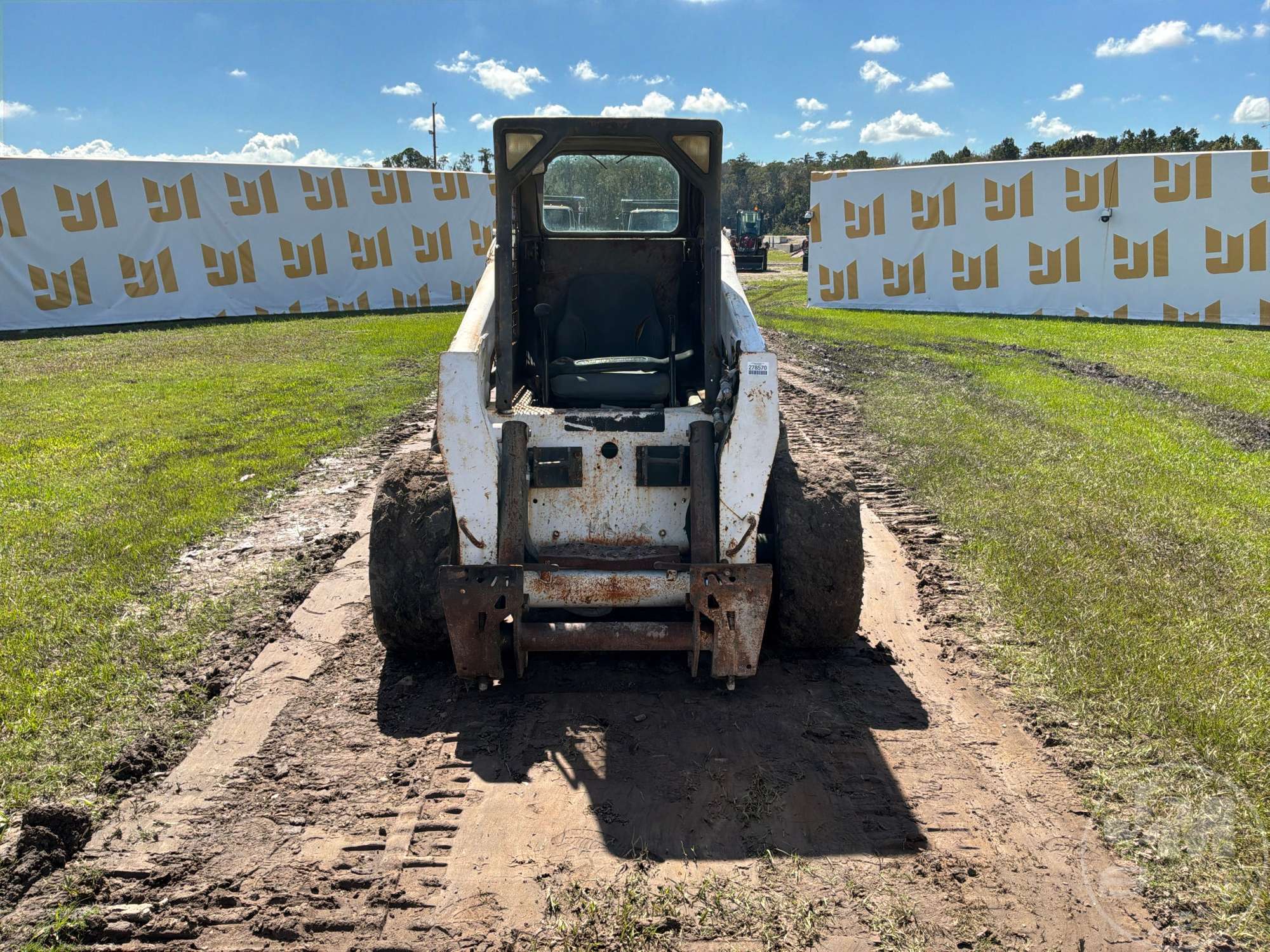 2004 Bobcat S220