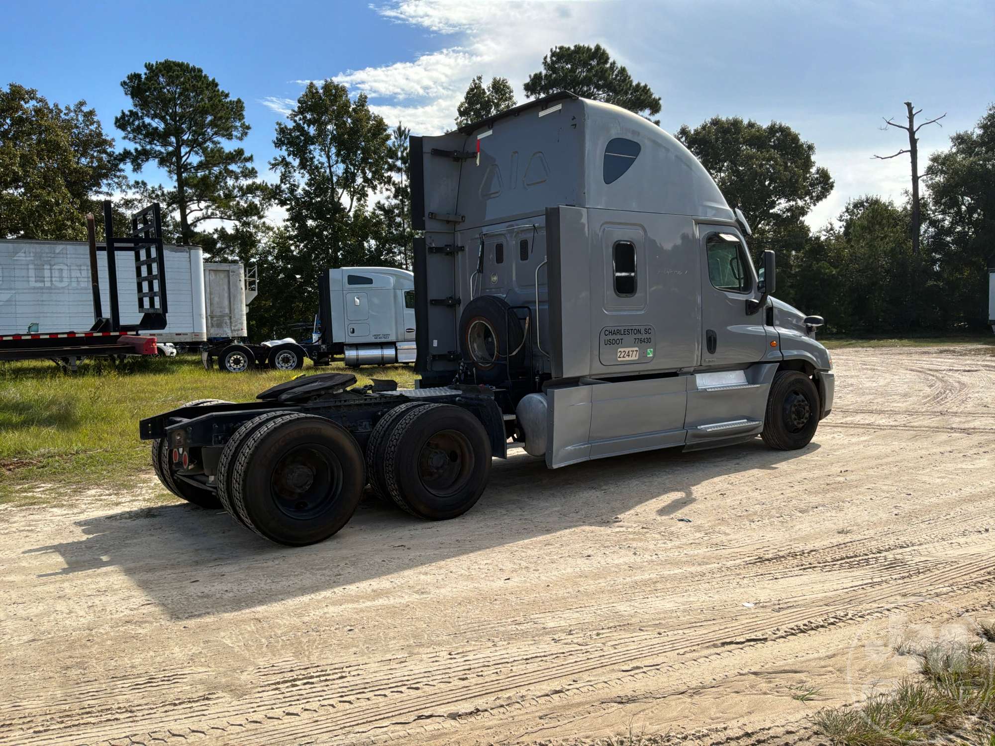 2016 Freightliner CASCADIA
