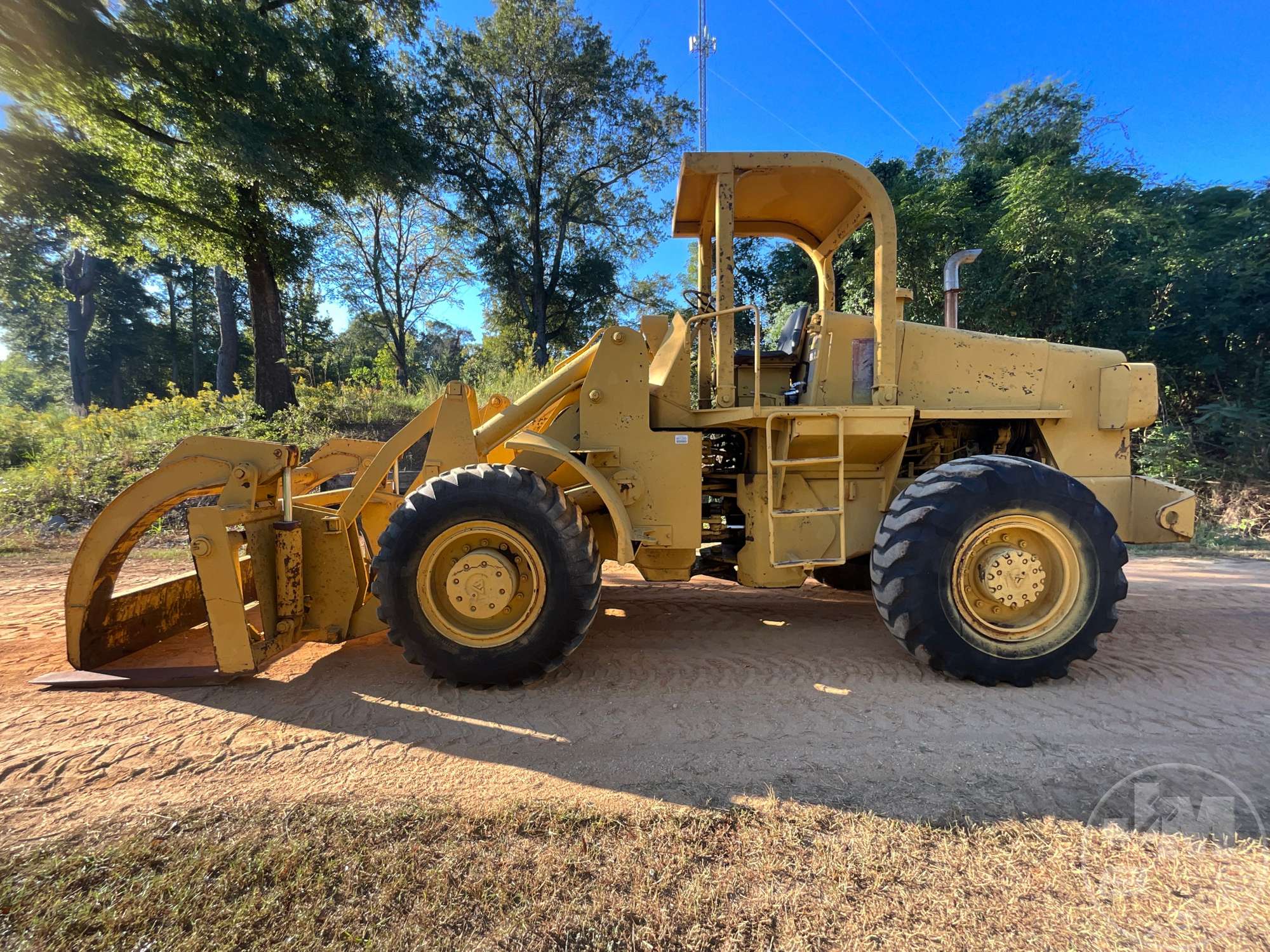 0 Allis Chalmers 645M