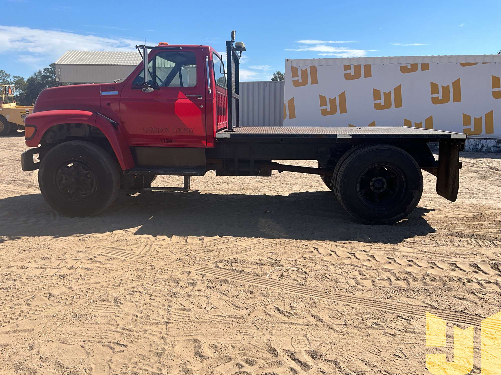 1997 Ford F-800
