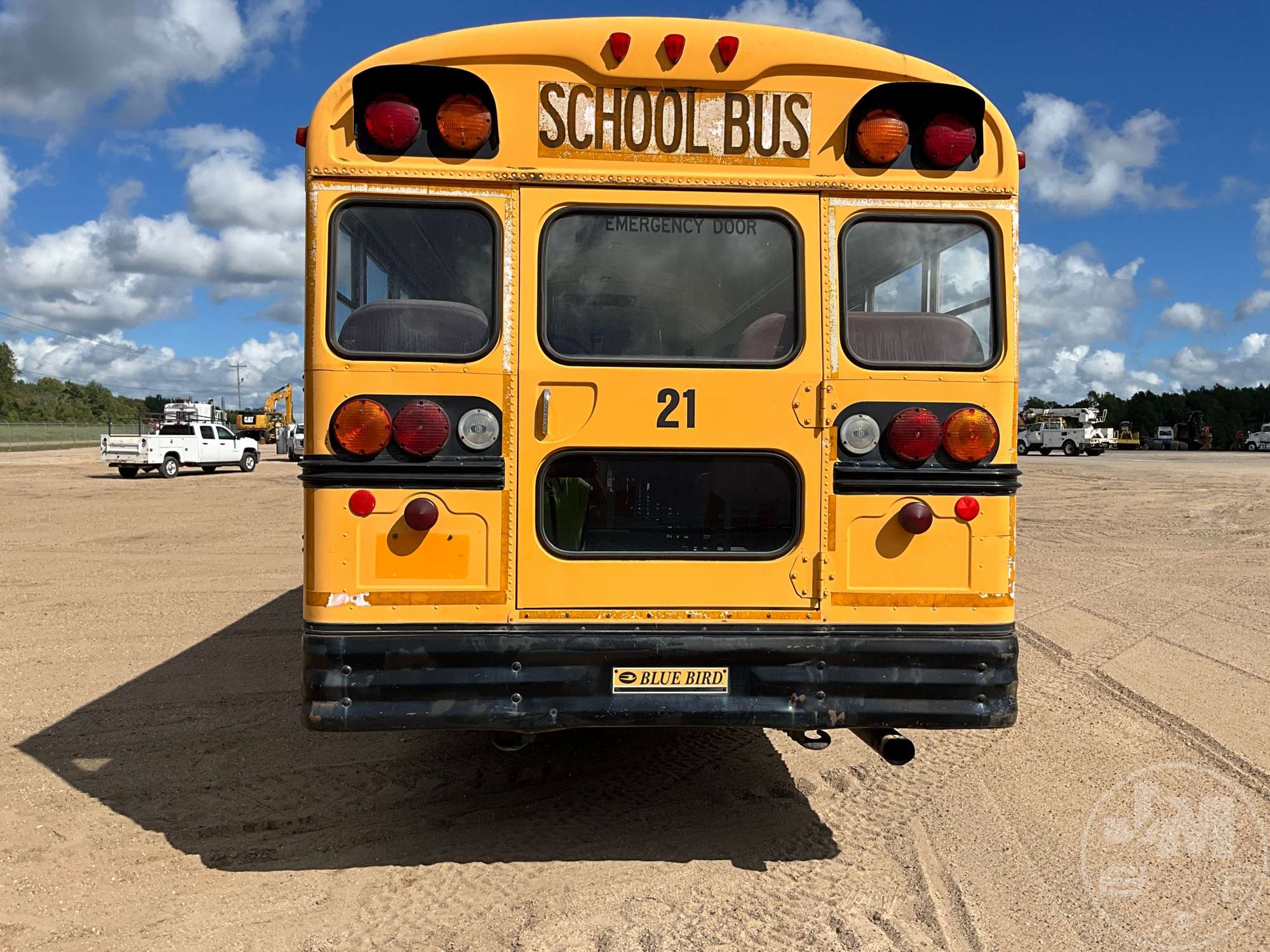 2000 International 3800