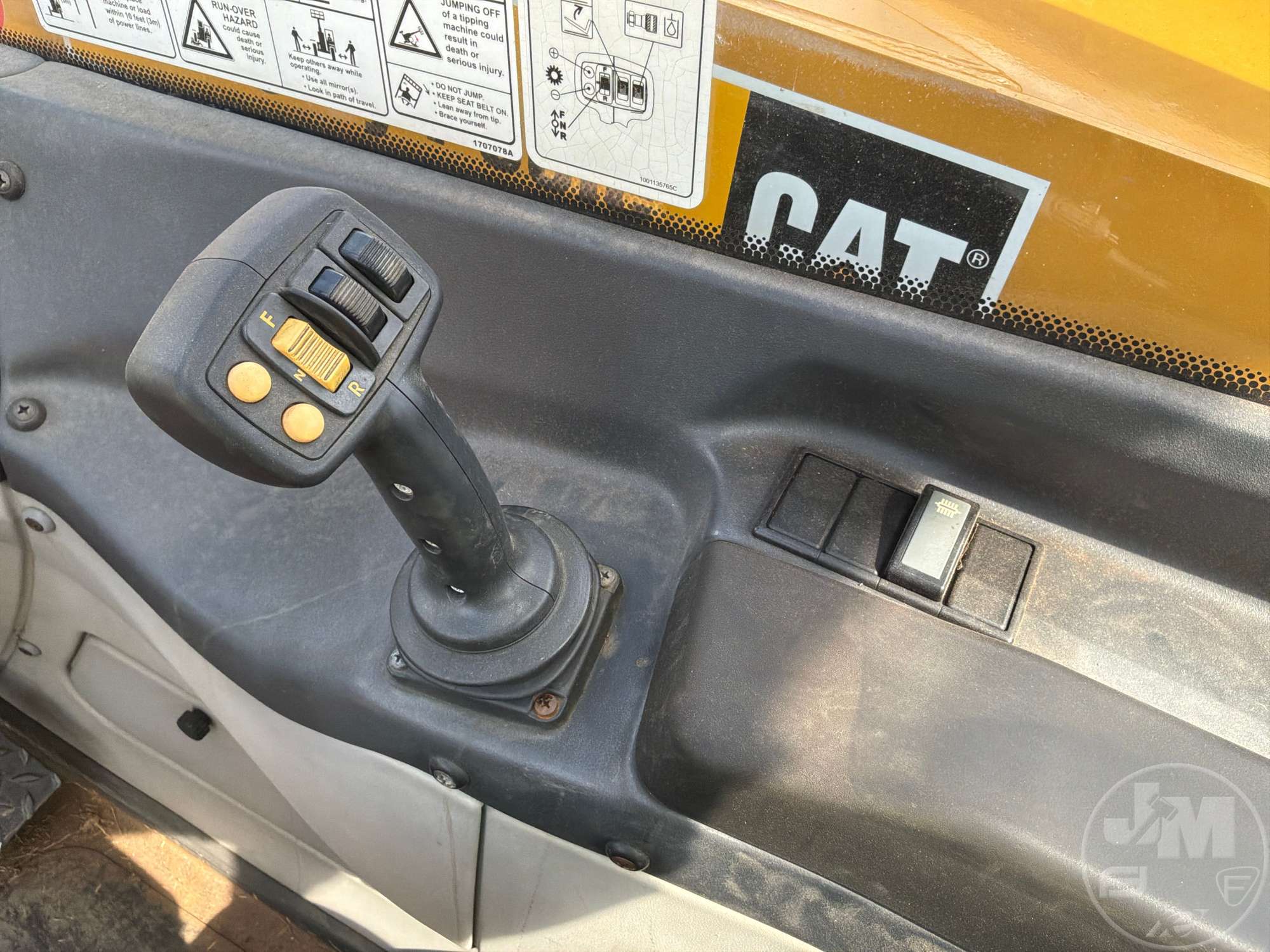2014 Caterpillar TH406C