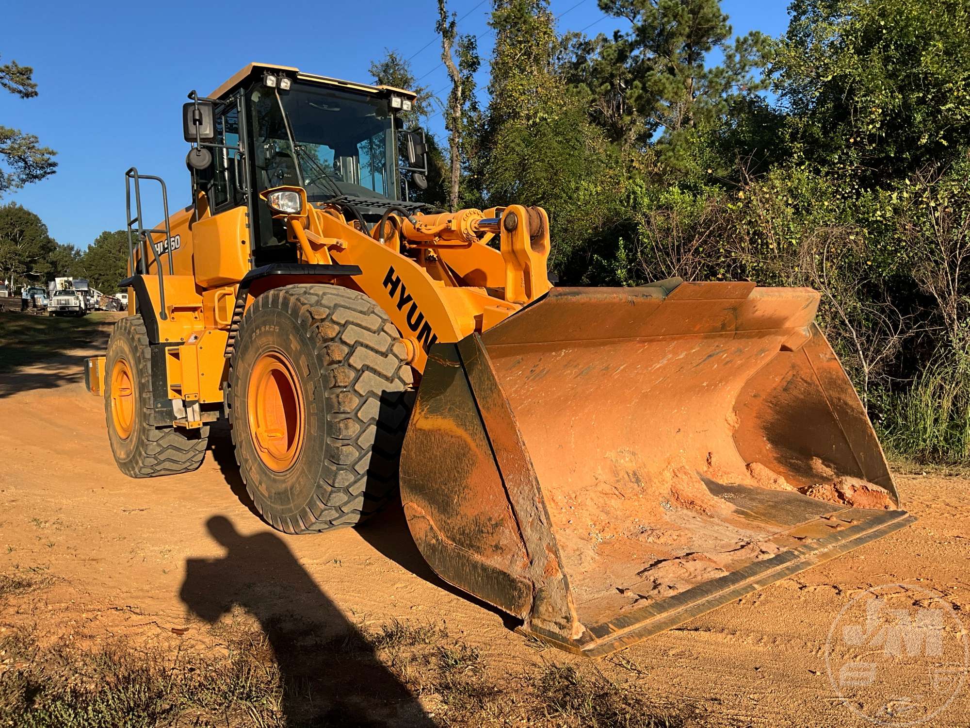 2019 Hyundai HL960