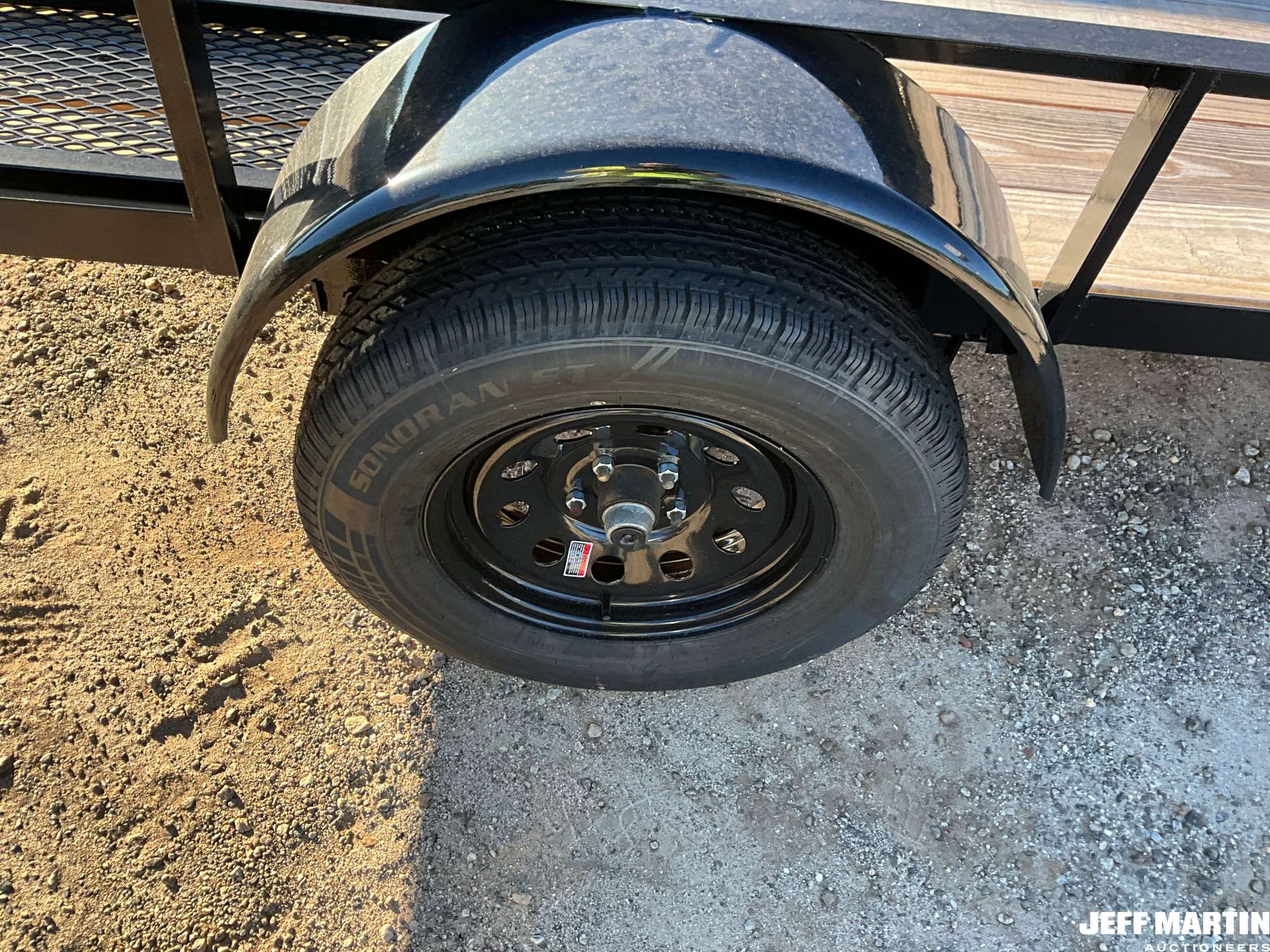 2027 TRIPLE CROWN TRAILERS, INC US5X10
