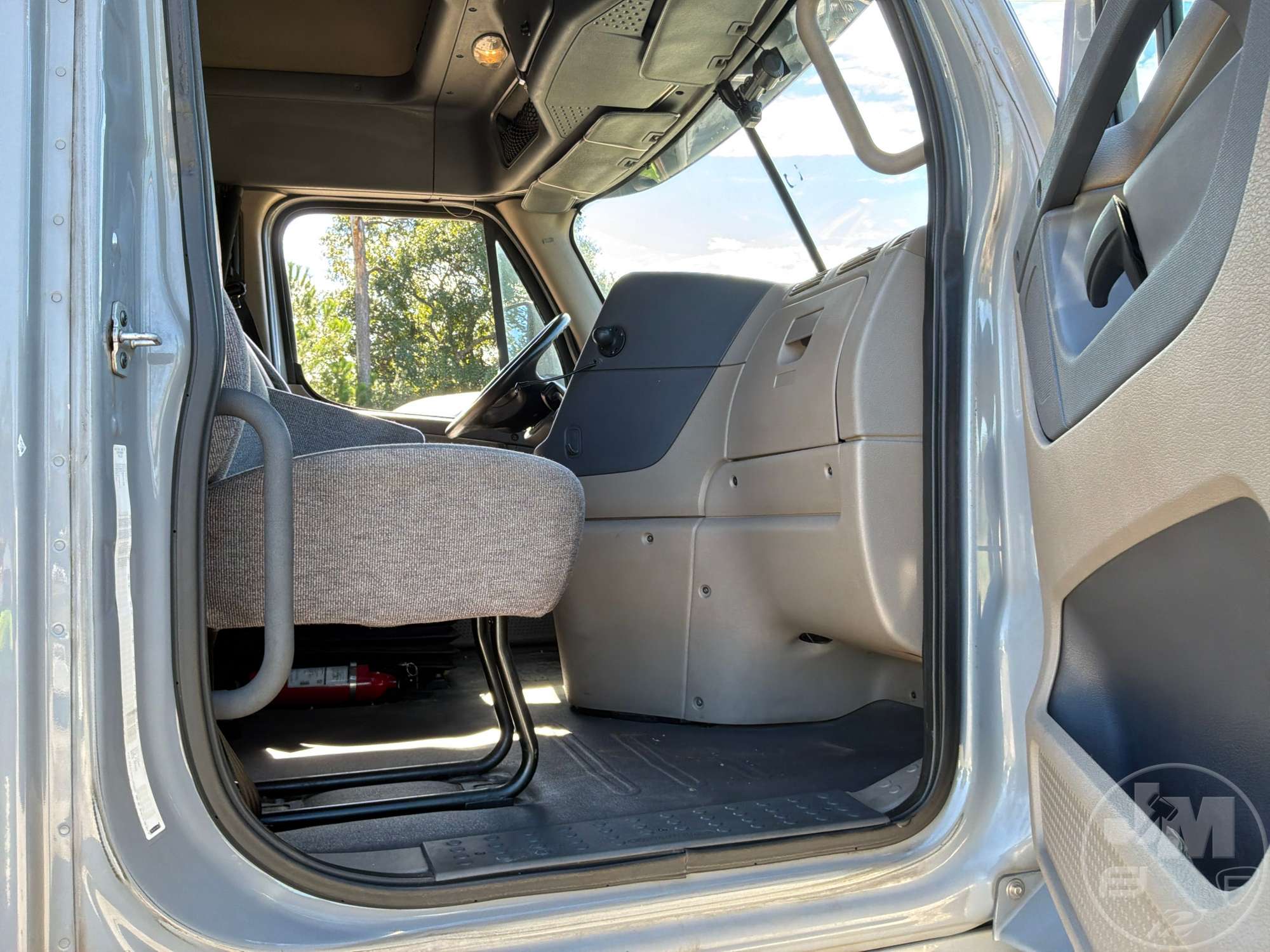2015 Freightliner CASCADIA