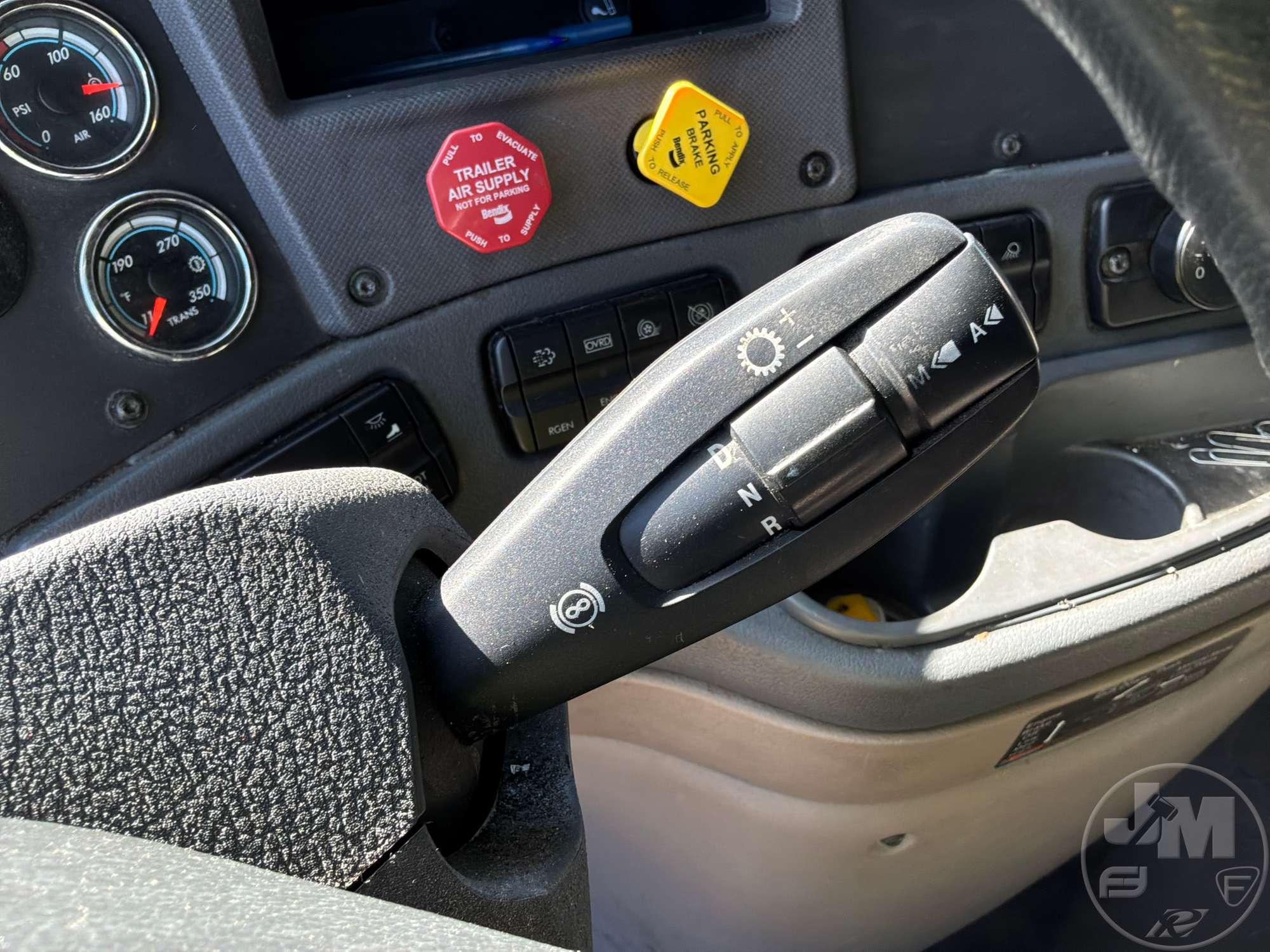 2017 Freightliner CASCADIA