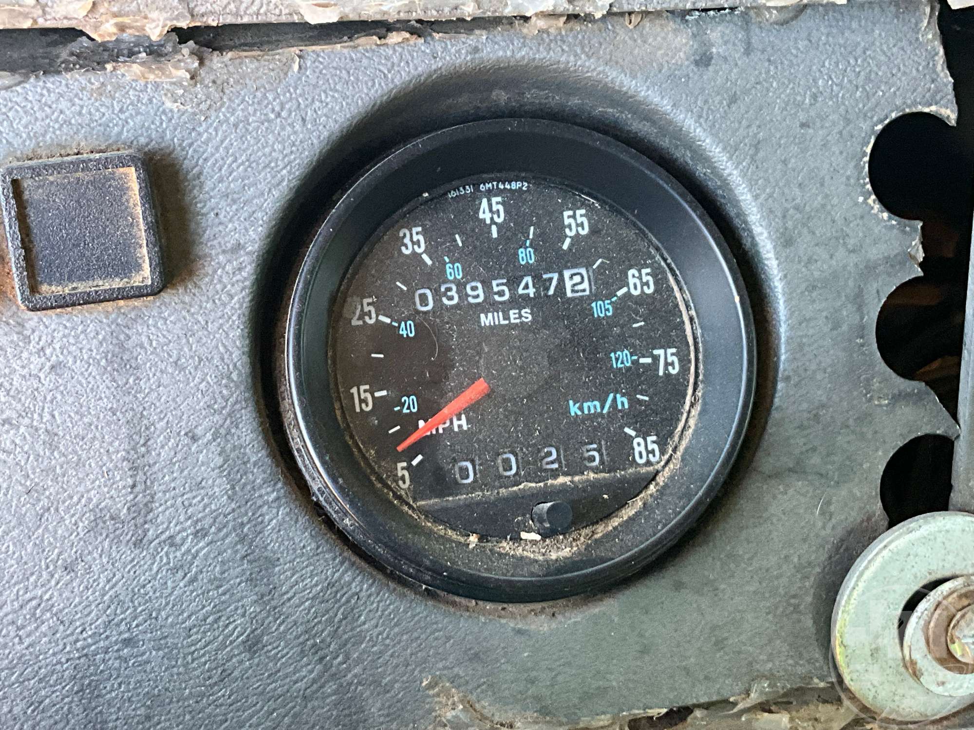 1997 Mack RD688S
