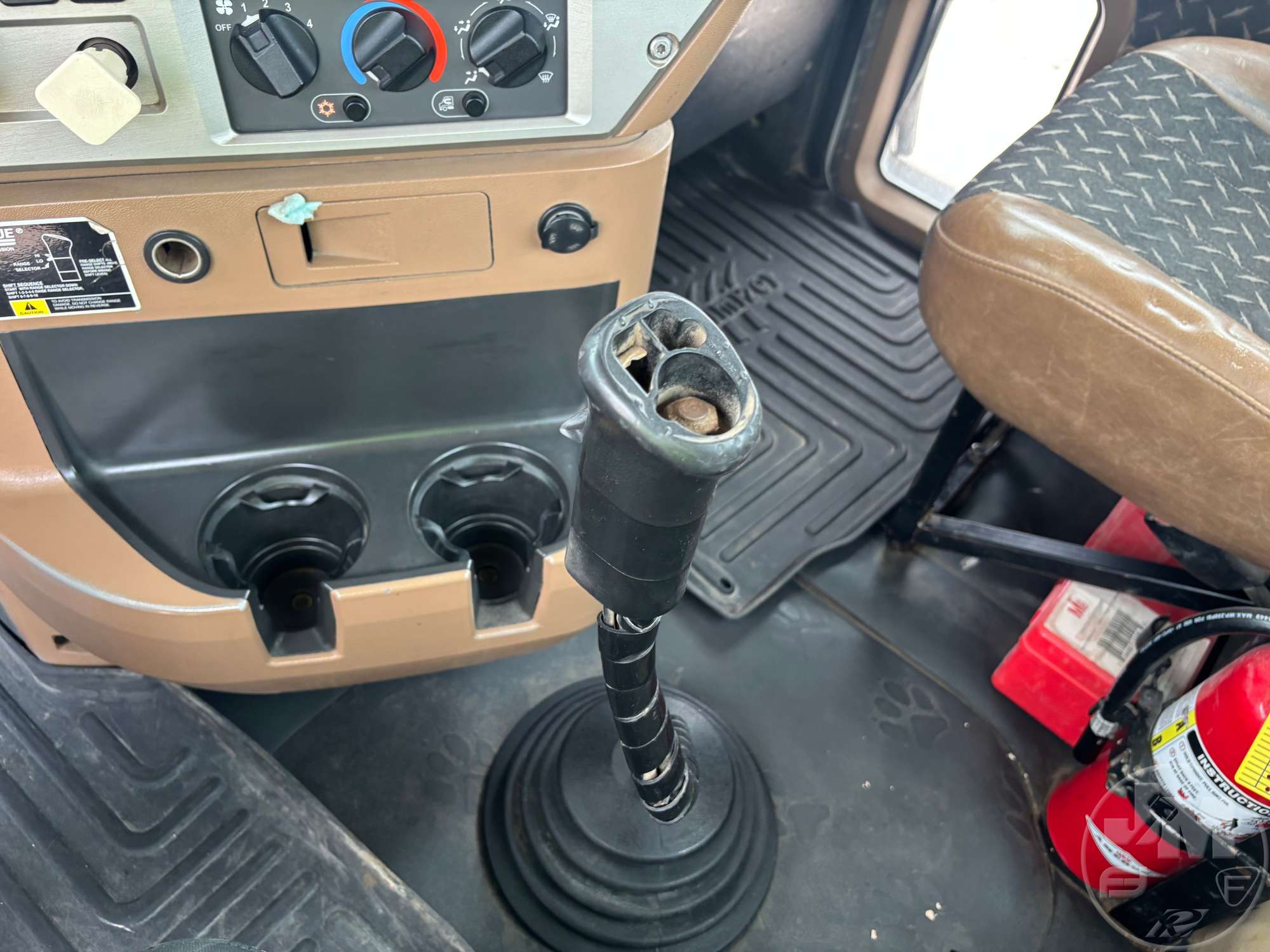 2013 Mack GU713