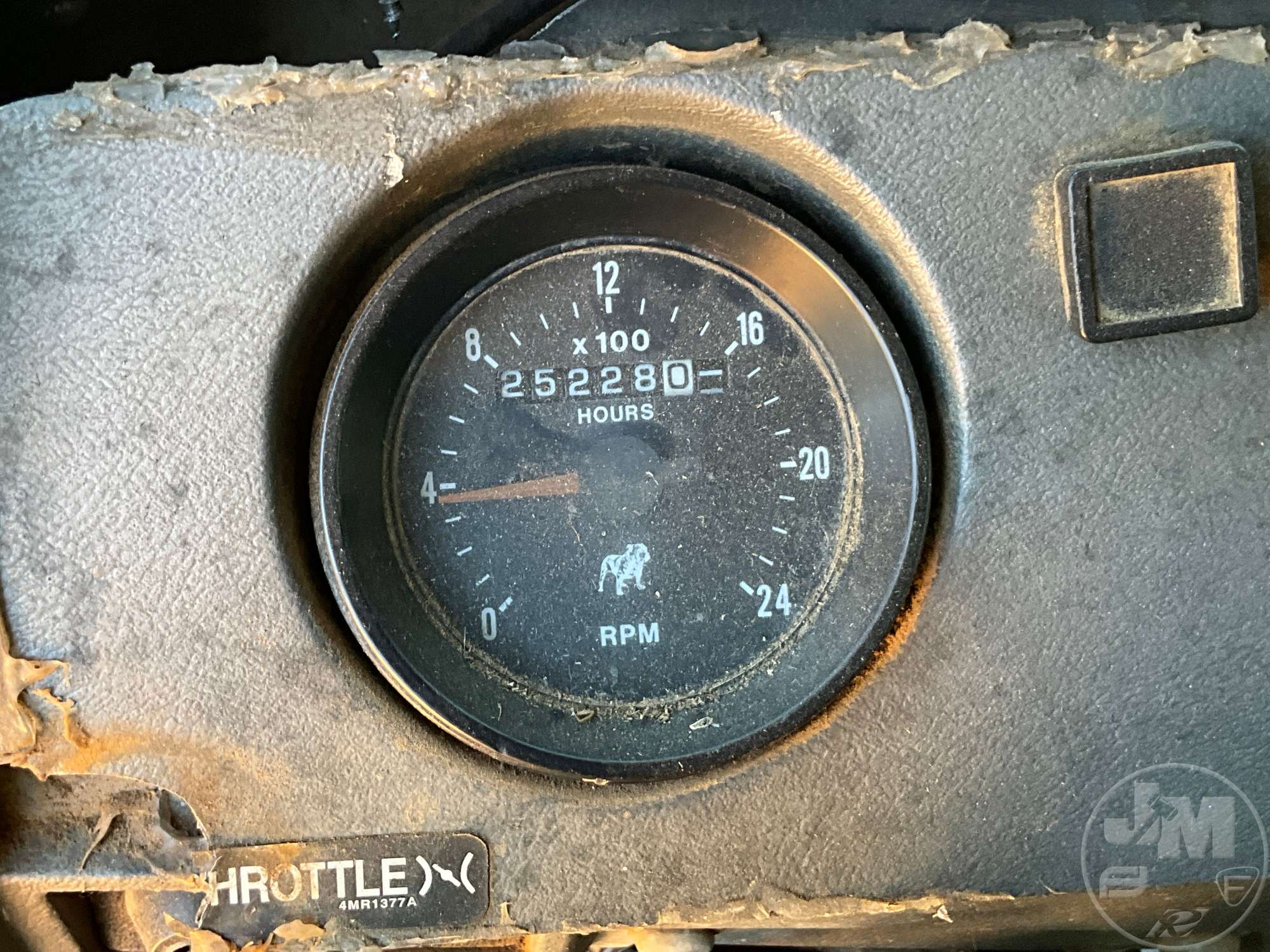 1997 Mack RD688S