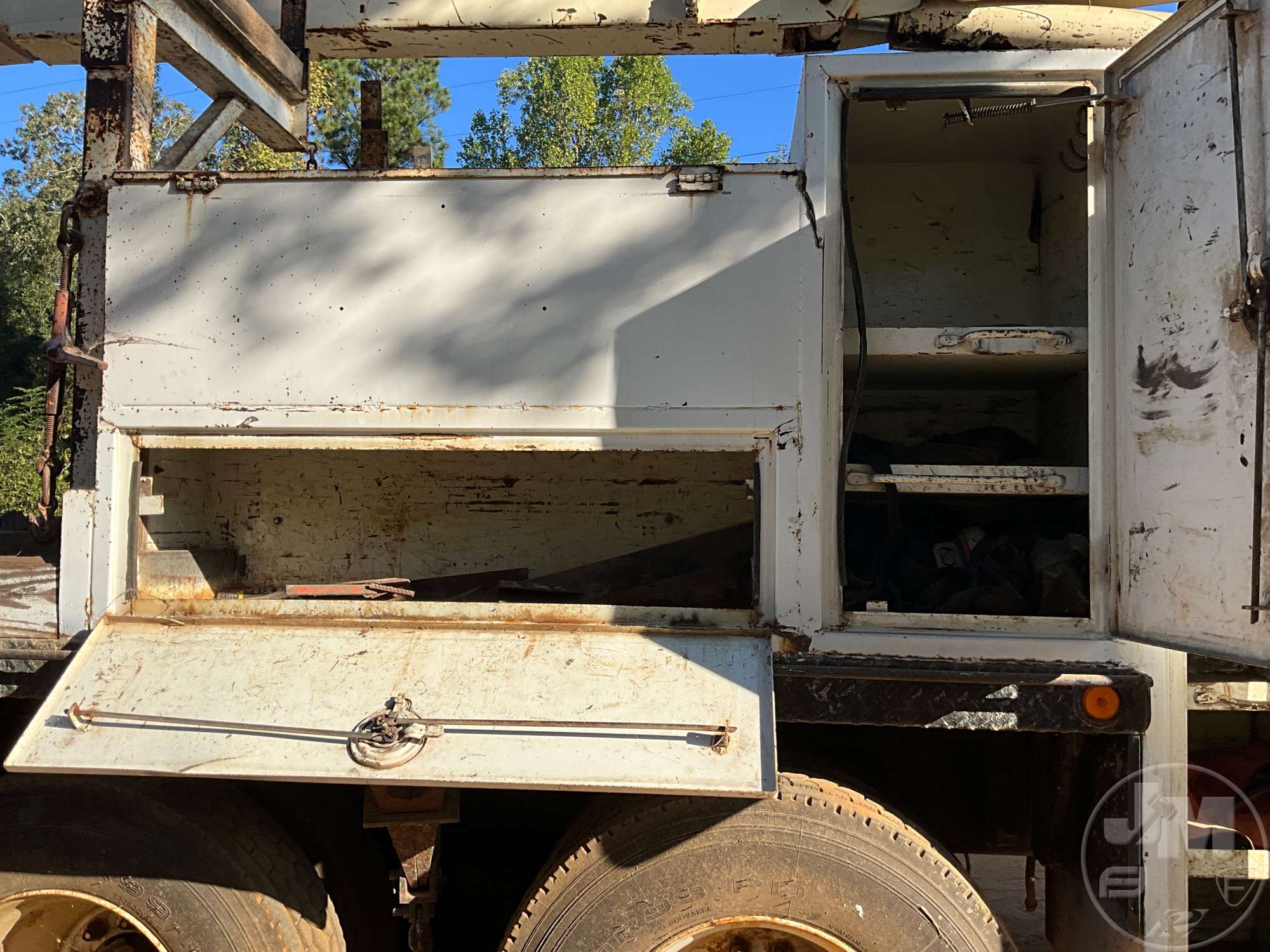 1995 International F-4900