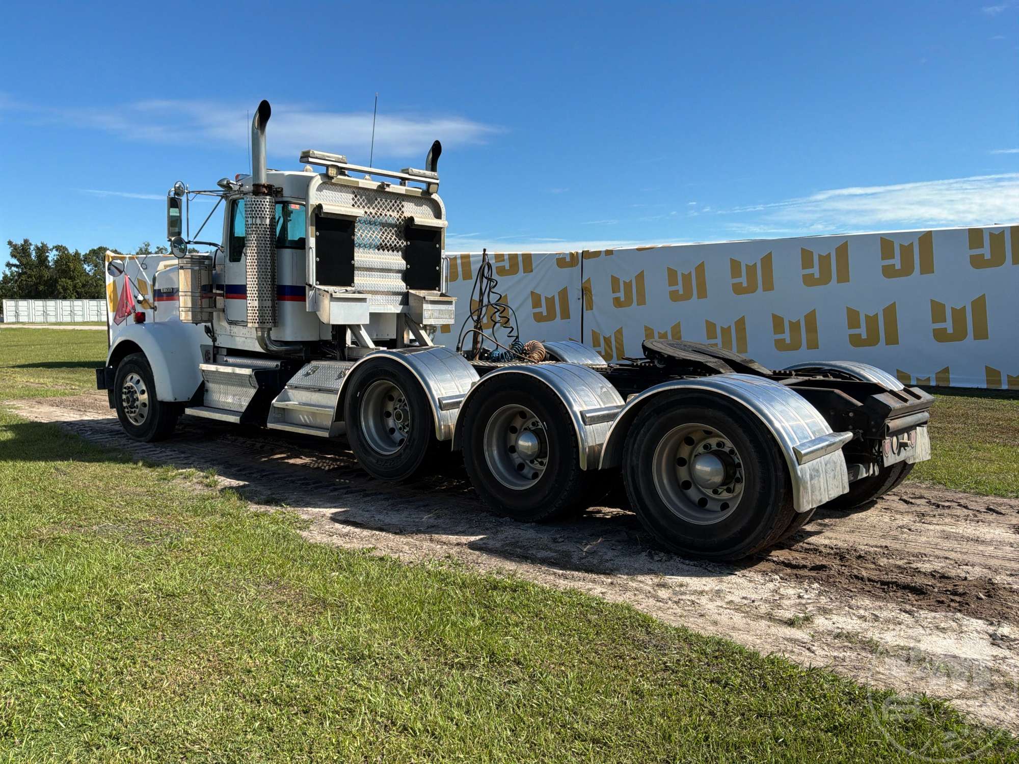2007 Kenworth W900L