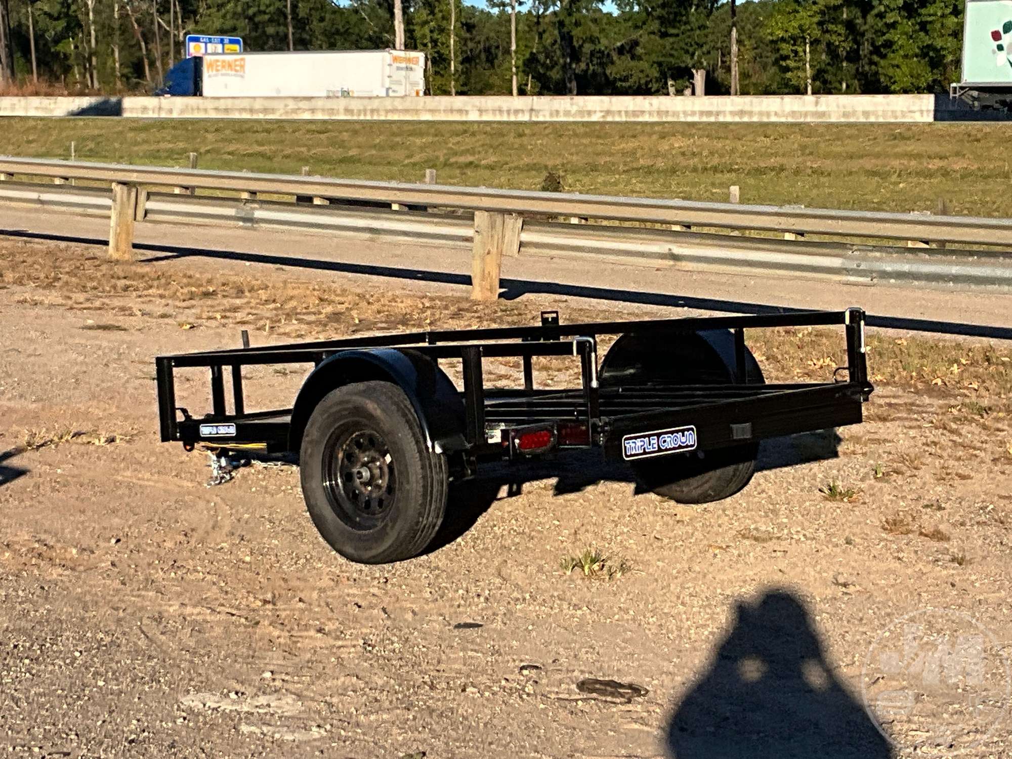 2027 TRIPLE CROWN TRAILERS, INC US5X8