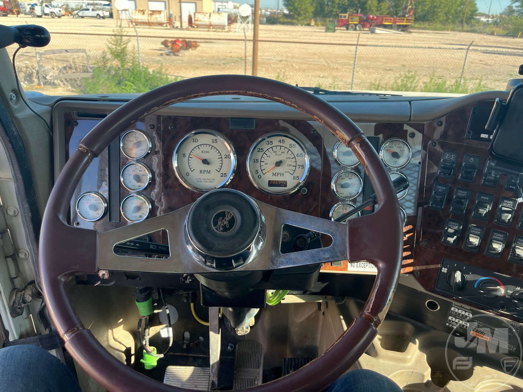 2015 International PAYSTAR 5900