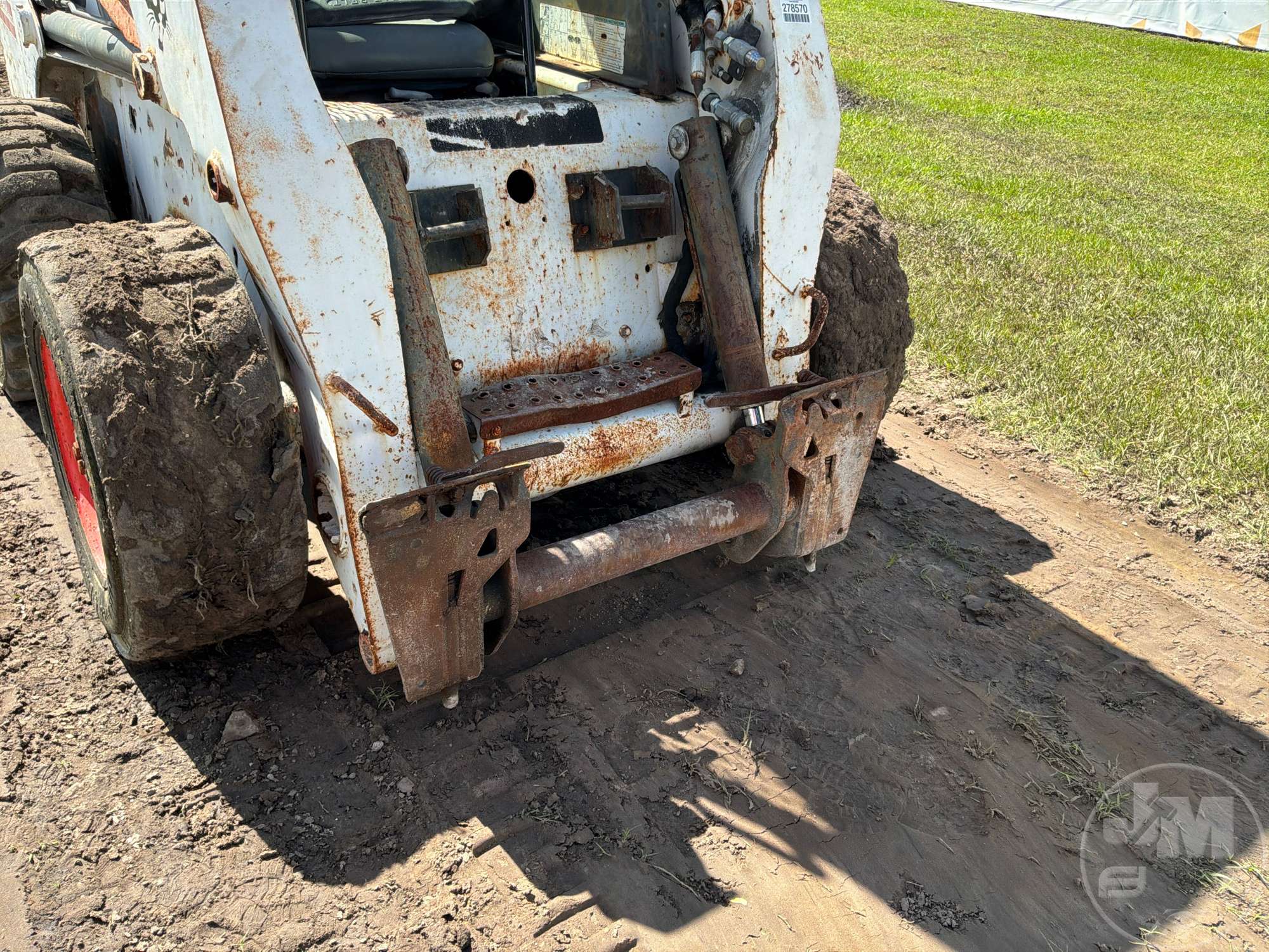 2004 Bobcat S220
