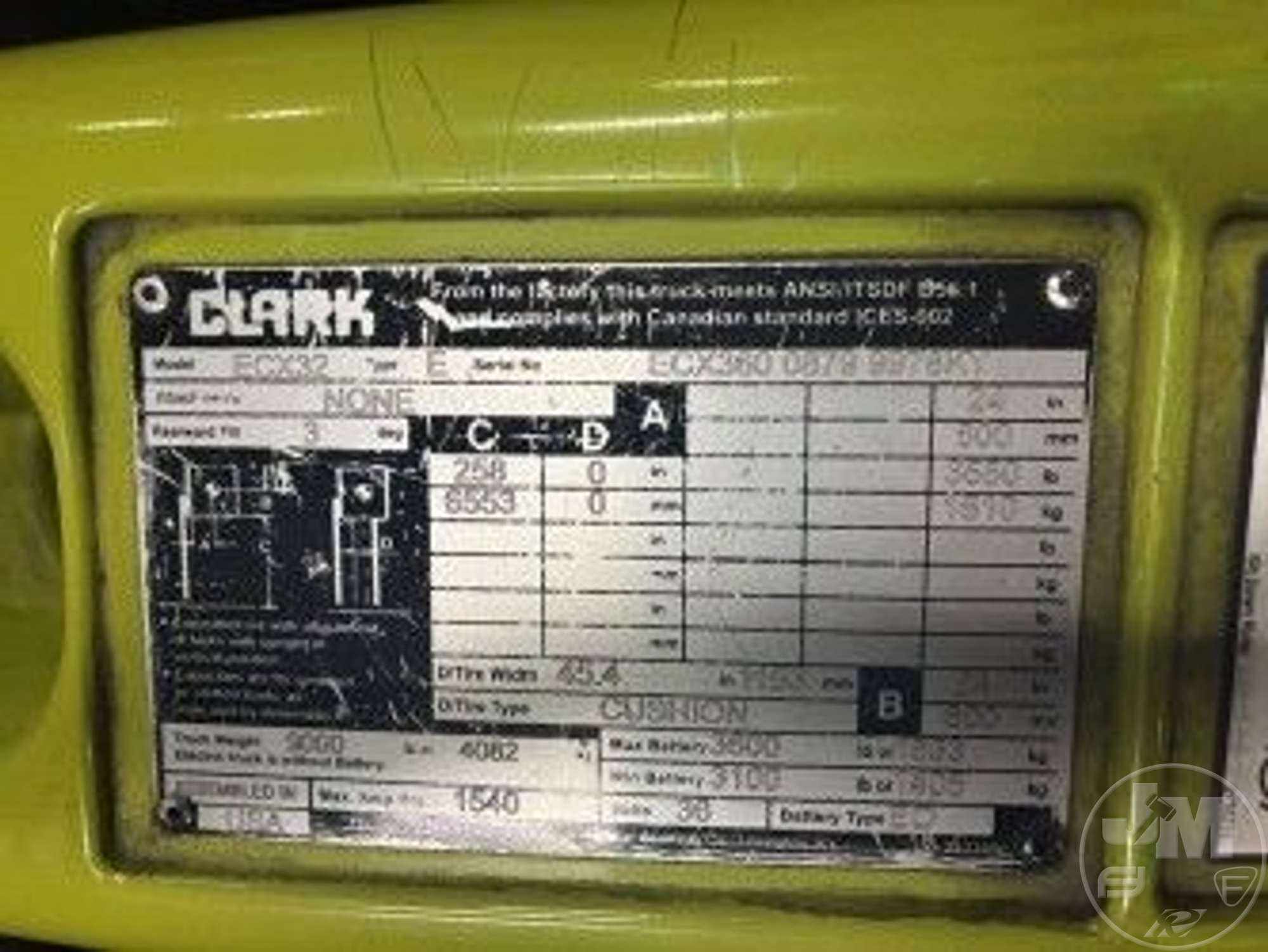 2016 Clark ECX32