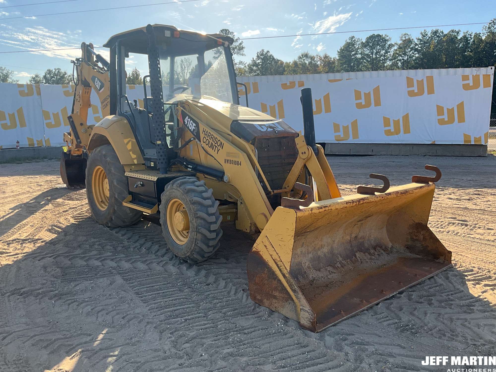 0 Caterpillar 416F2