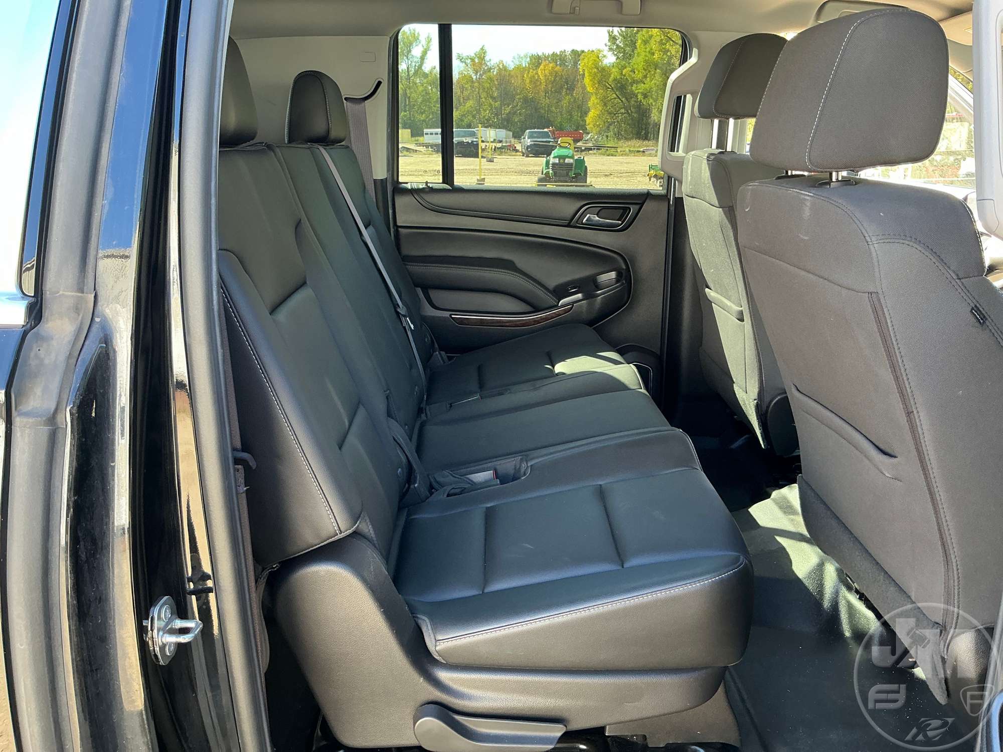 2017 Chevrolet SUBURBAN