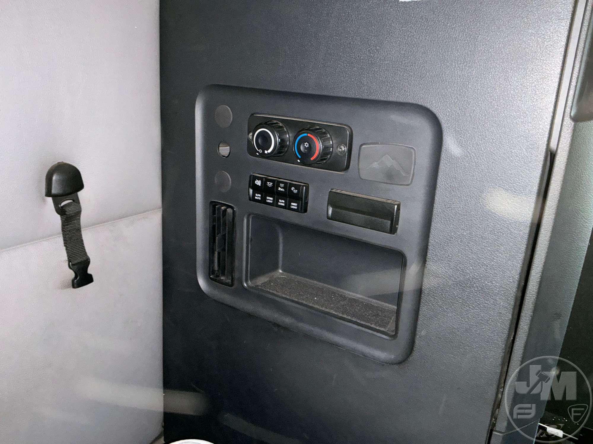 2019 Freightliner CASCADIA