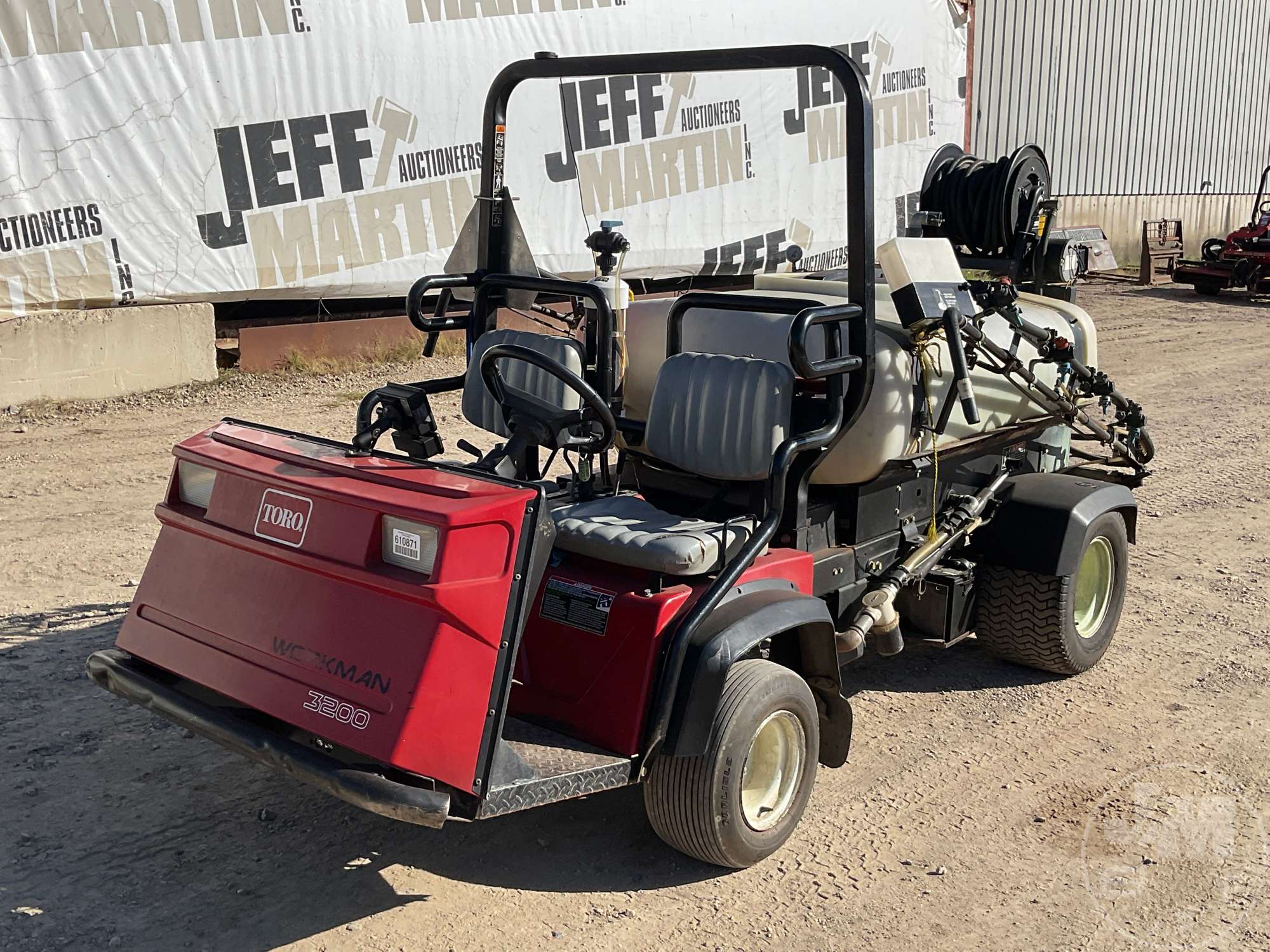 Photo of 2000 Toro WORKMAN 3200