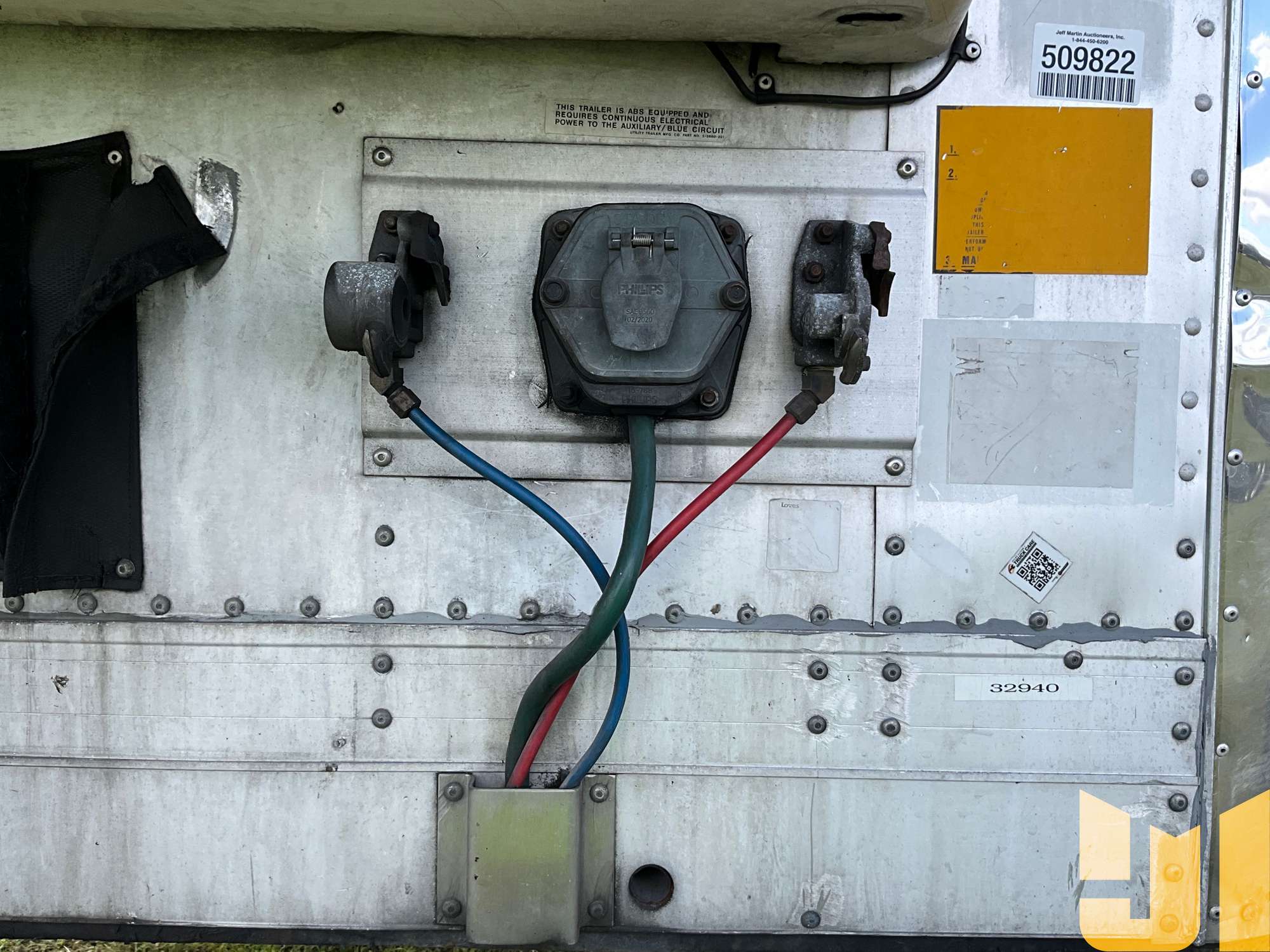 2005 Utility UTILITY TRAILER MANUFACTURER