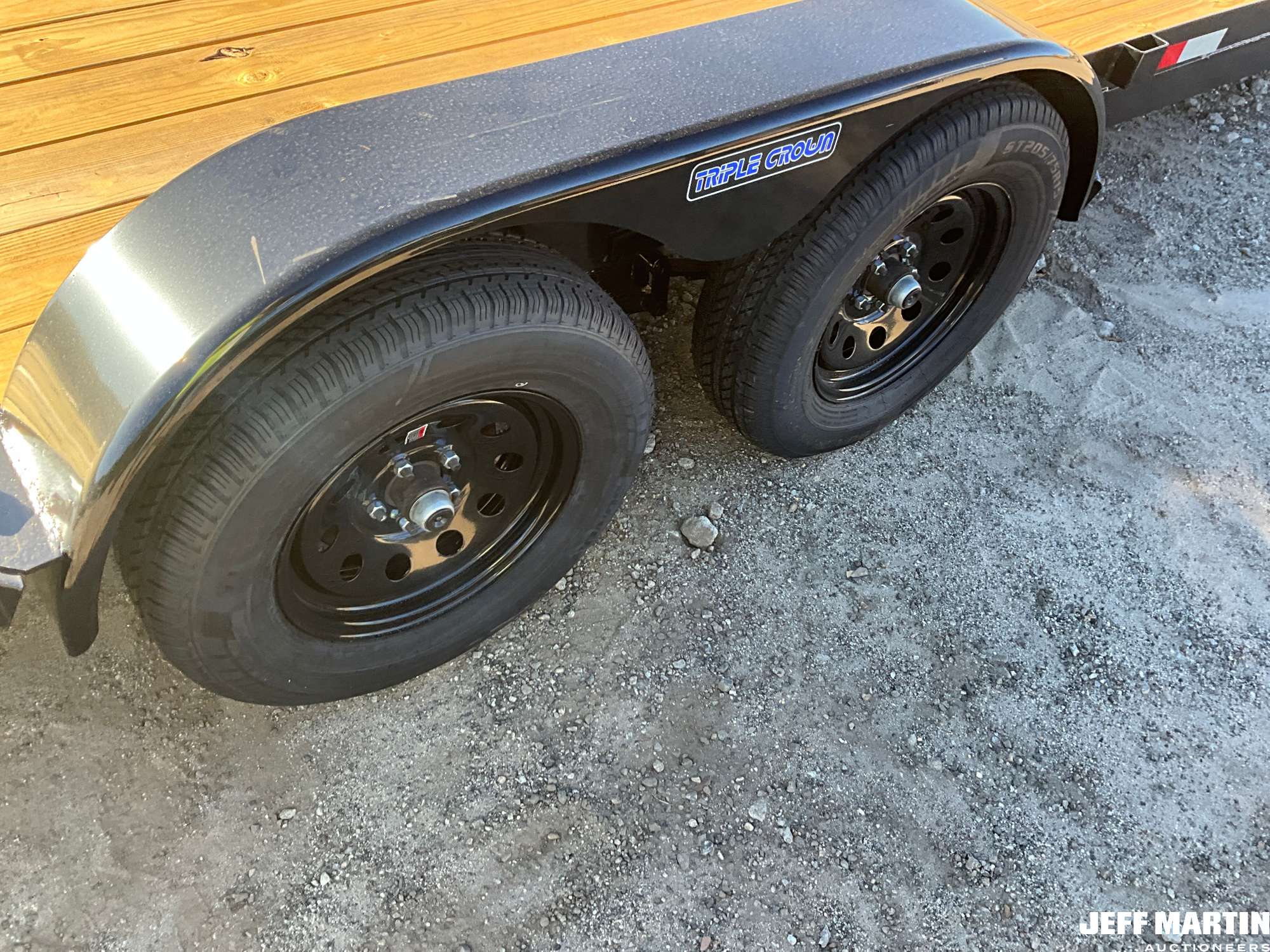 2027 TRIPLE CROWN TRAILERS, INC CH7X20-7K-C